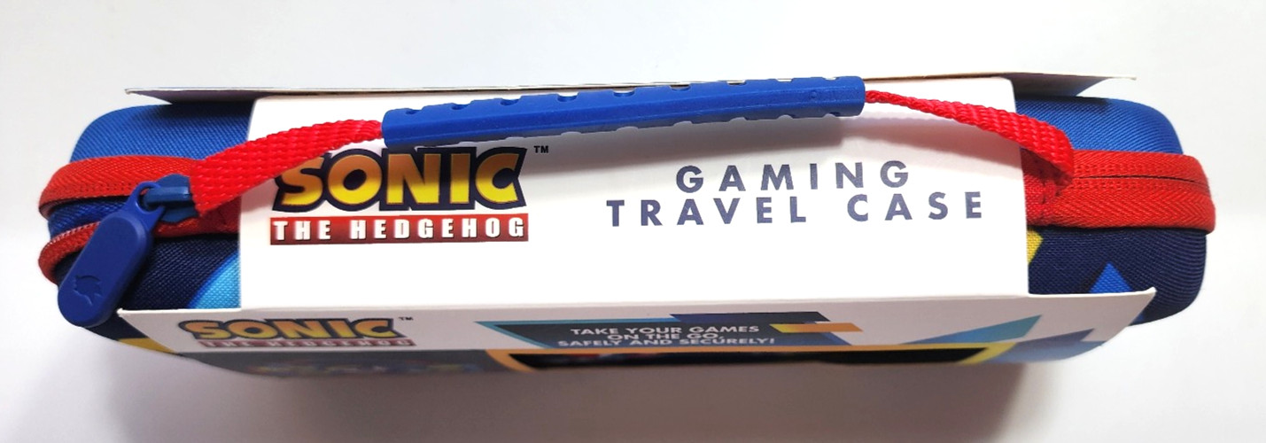 Sega Sonic the Hedgehog Gaming Travel Case Hard Shell Cartridge Holder Pocket