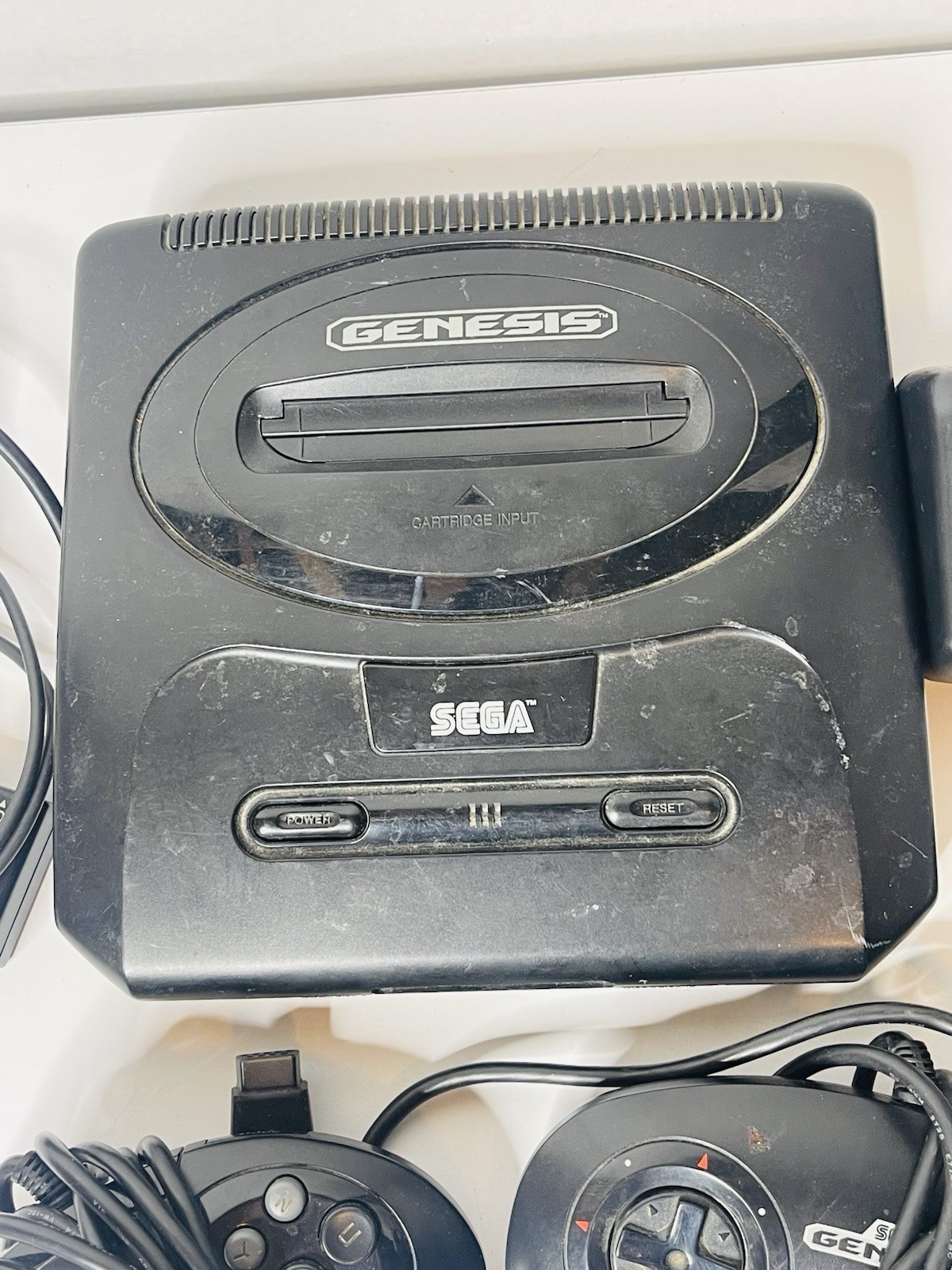 SEGA Genesis MK-1631 Console w/ Controllers AV & Power Untested
