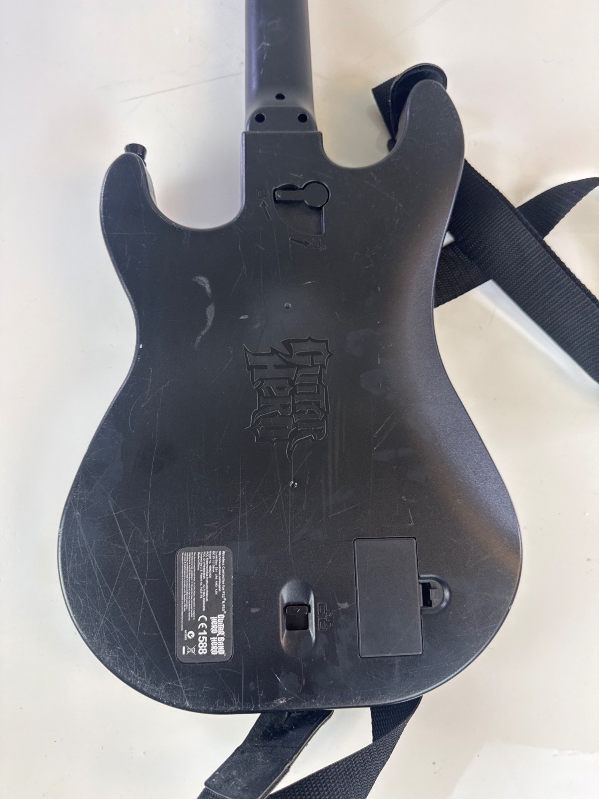 RedOctane PS2 PS3 Guitar Hero 5 Wireless Cherry Controller 95905.805