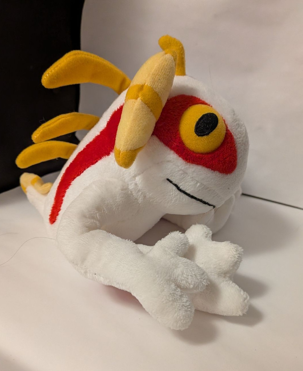 Blizzard World of Warcraft White Murloc Lurky Plush Blizzcon 2013 with tag