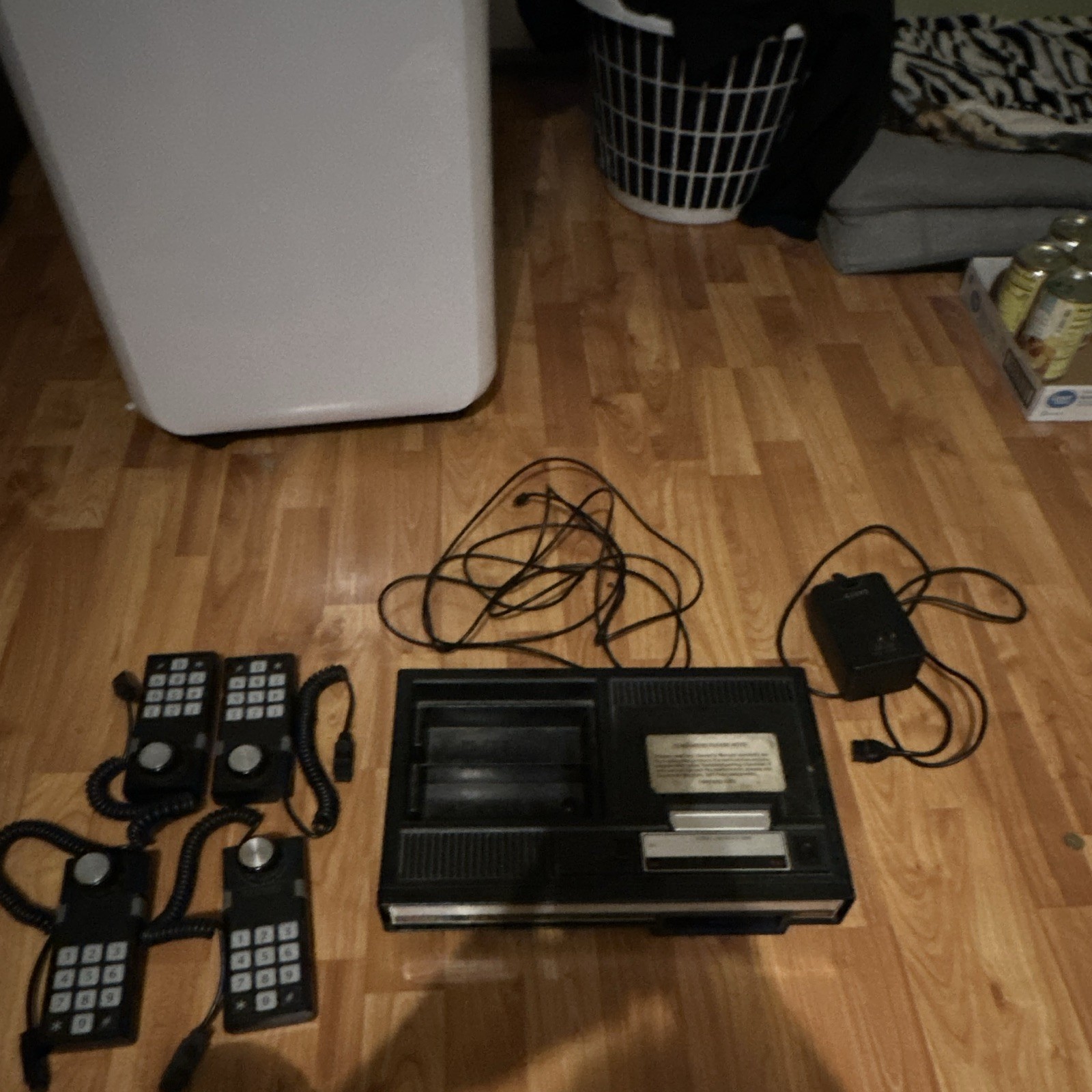 ColecoVision Console w/ 4 Controllers & Manuals OBO