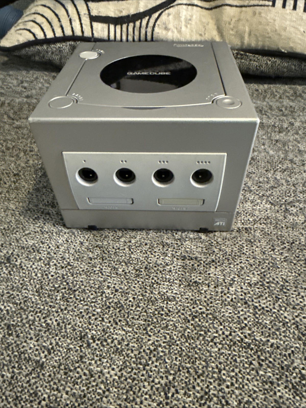 Nintendo GameCube Silver Console + WaveBird +Receiver + 2 OEM Controllers Tested