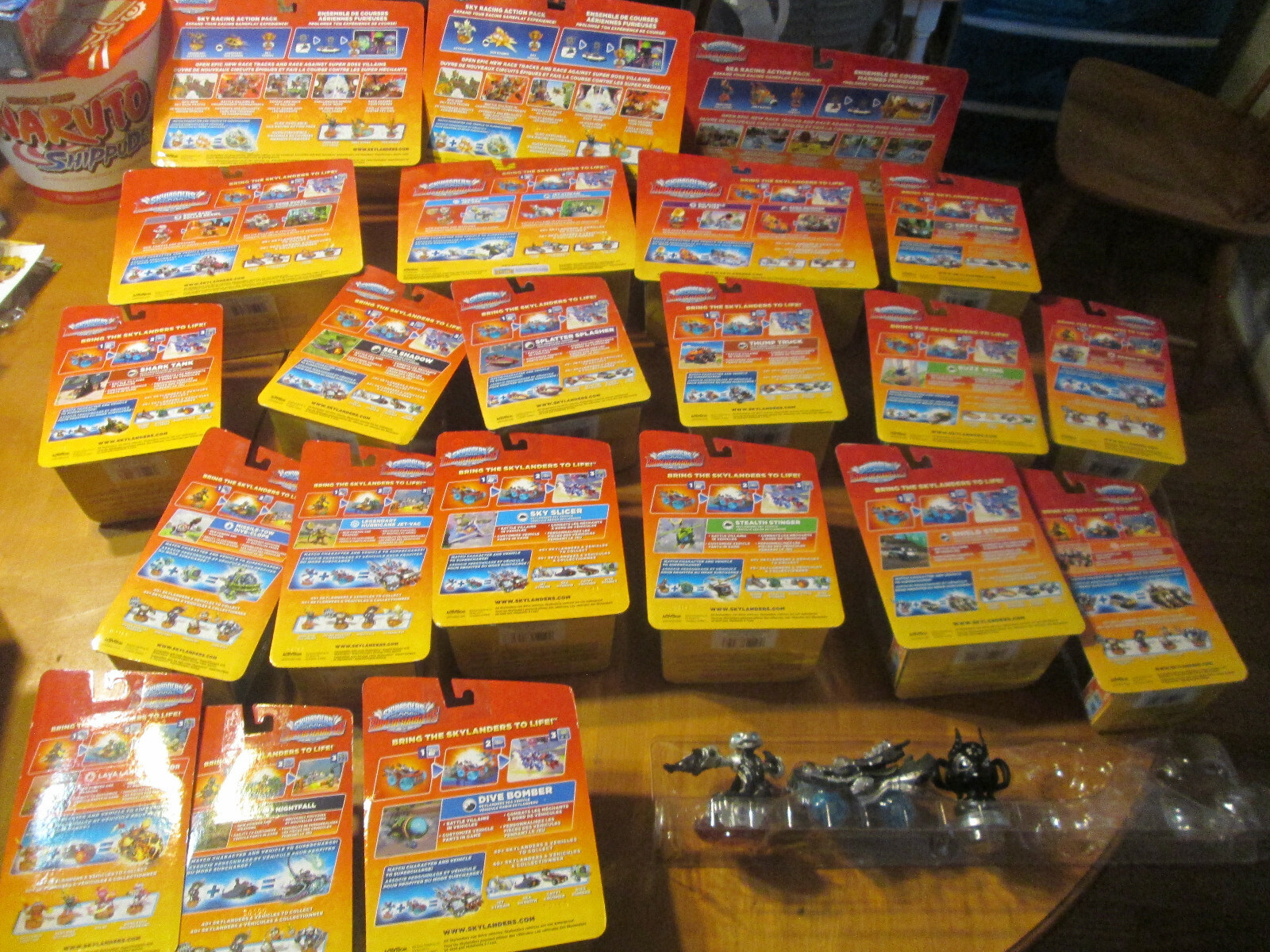 LOT 34 Skylanders SuperChargers DIFFERENT SET ALMOST COMPLETE BUZZ WING KAOS ++