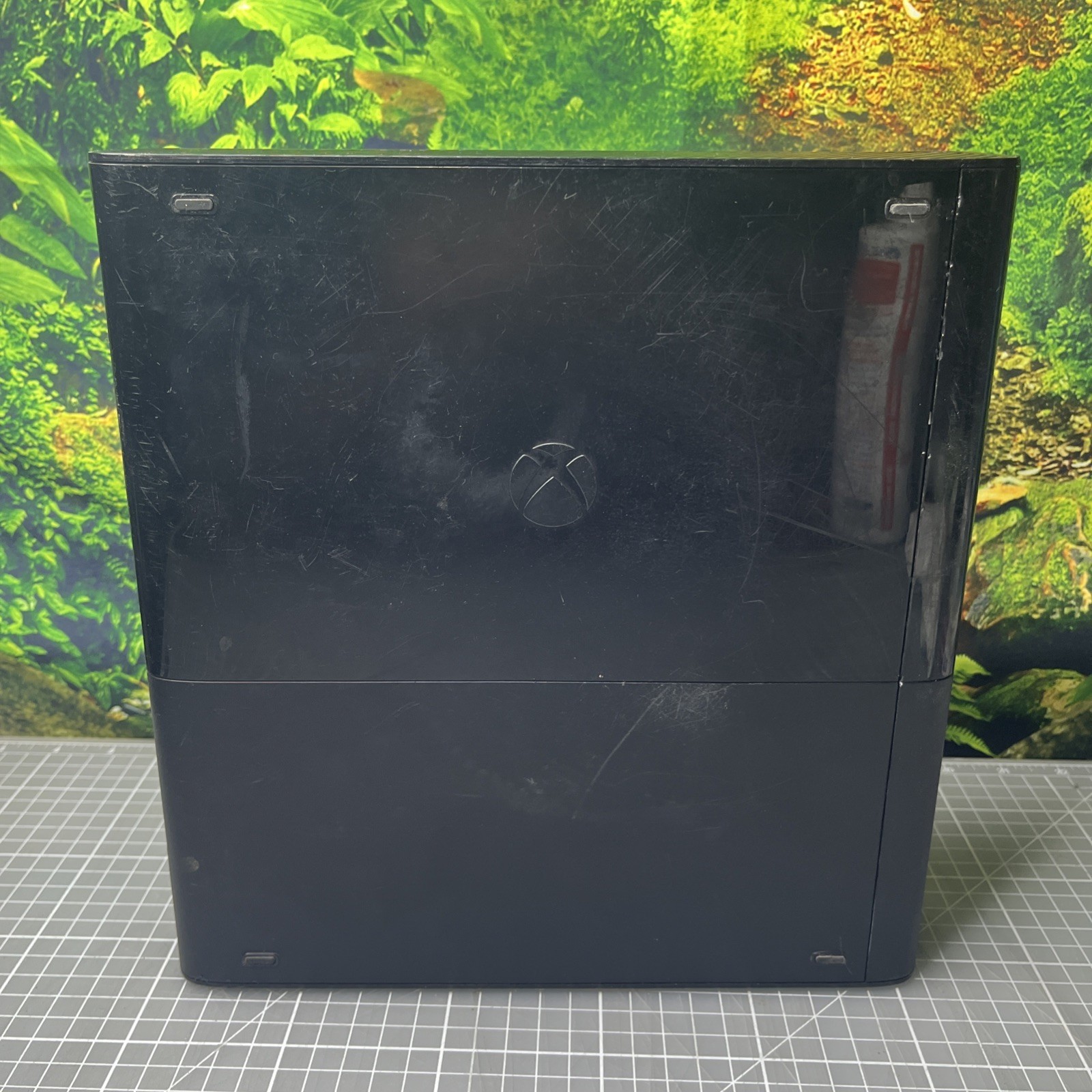 Microsoft Xbox 360 E Console – No Harddrive Parts Only