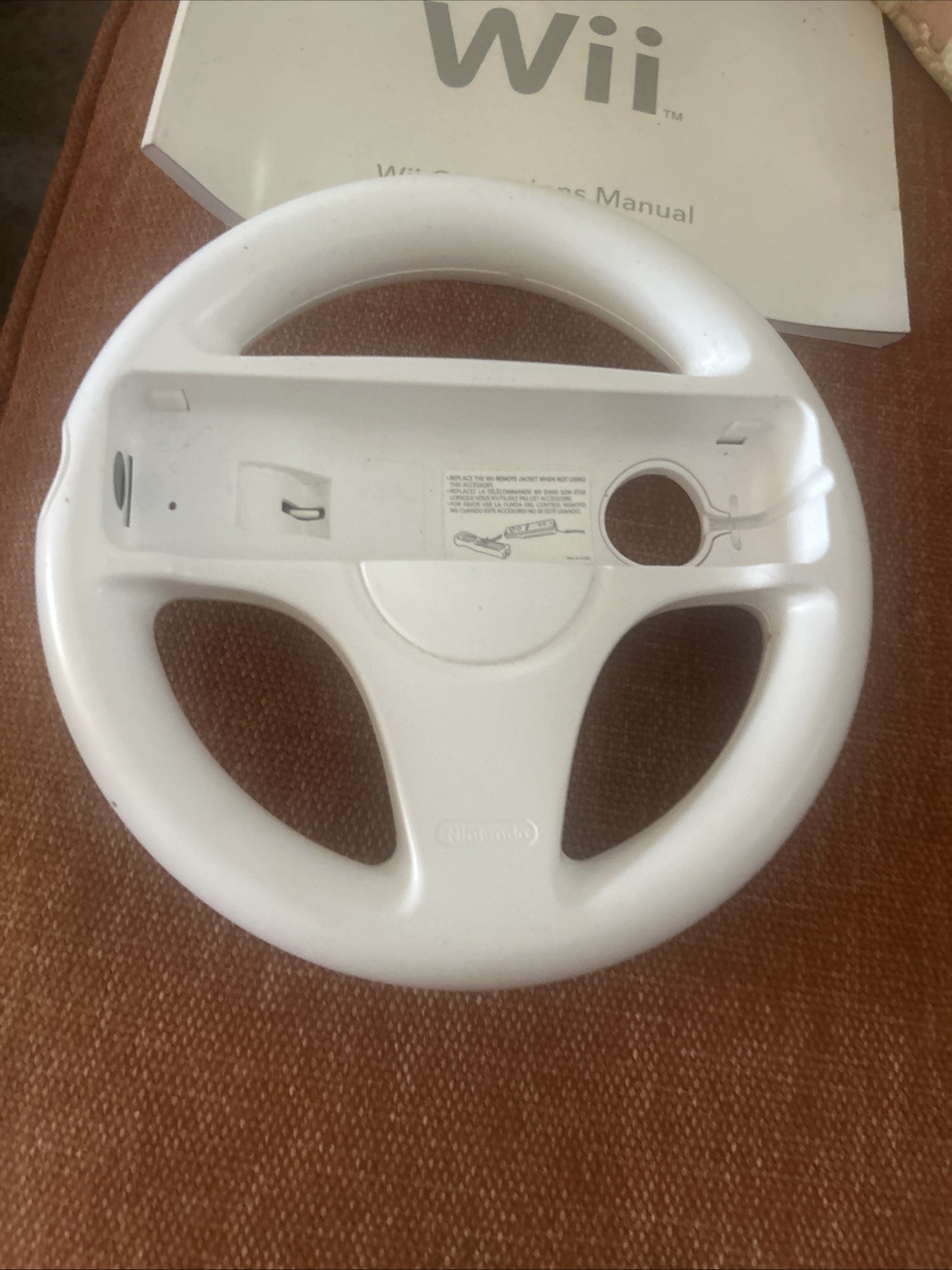 OEM GENUINE NINTENDO WHITE WII & + MARIO KART BOOK STEERING RACING WHEEL RVL-024