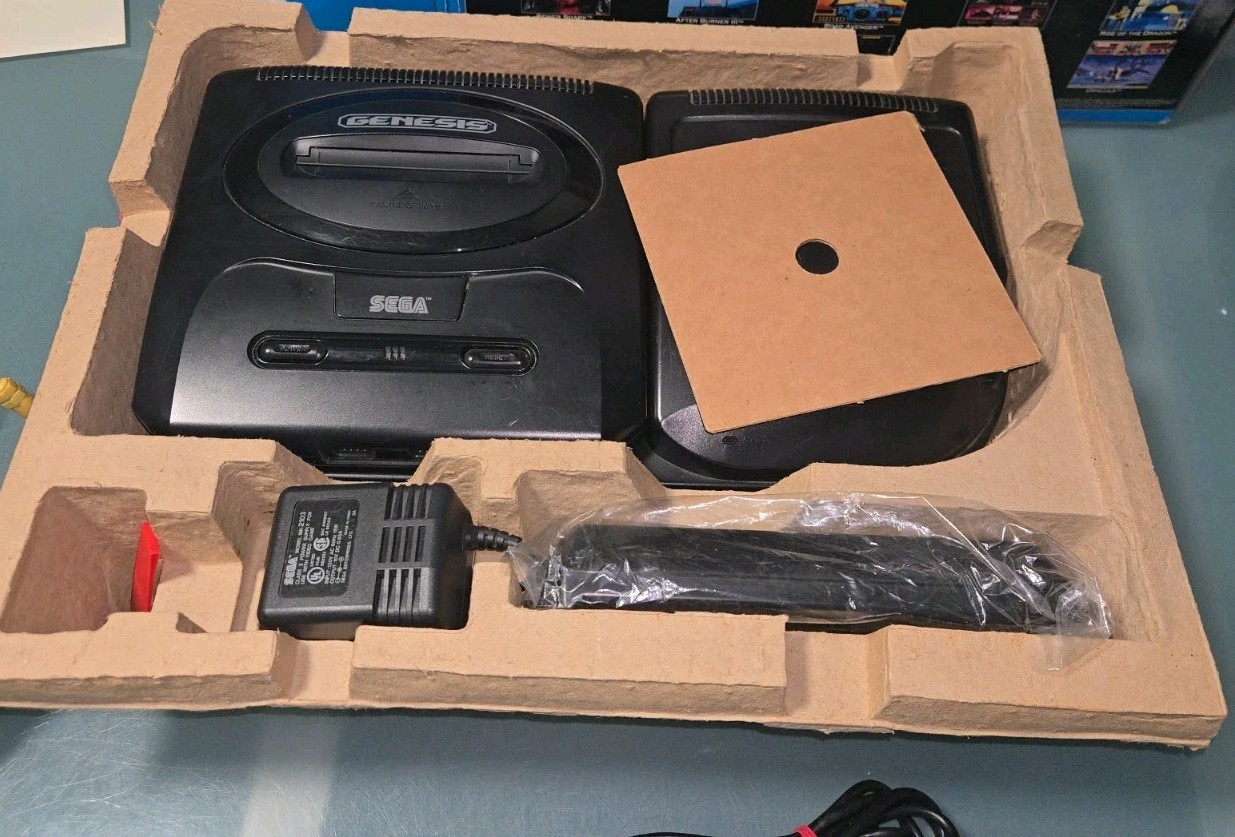 Sega CD Console Version 2 with Original Box, With Majesco Sega Genesis II, READ!