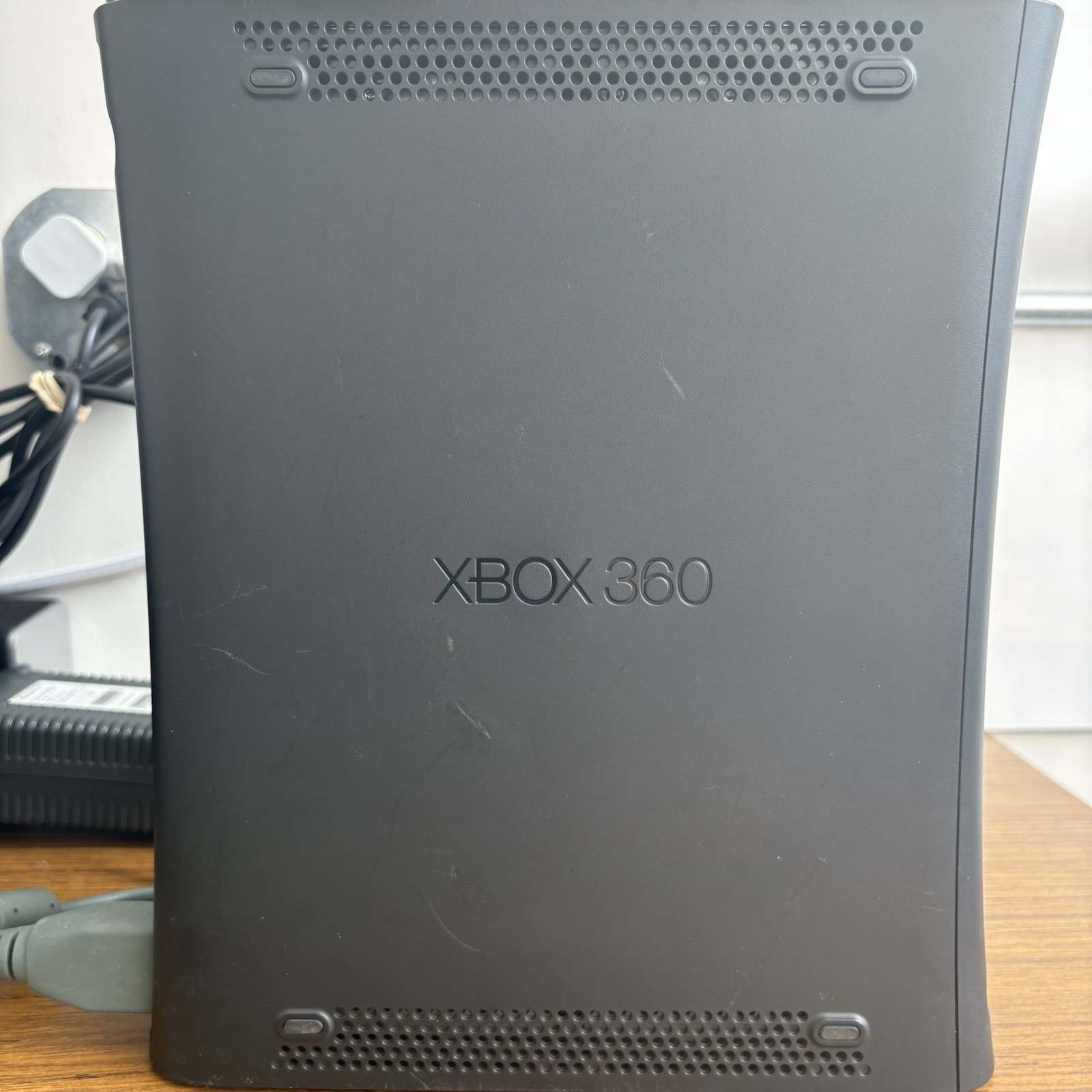 Xbox 360 Elite 120GB Bundle With 26 Games GTA V Red Dead Halo Gears Tested Works