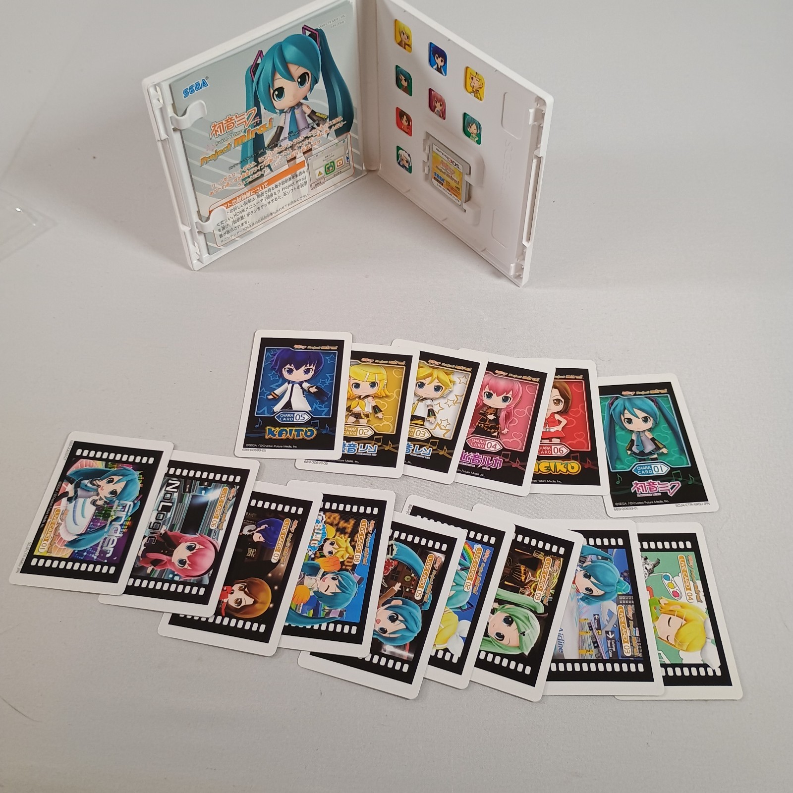 Japanese Nintendo 3DS Hatsune Miku Project Mirai CIB w/ AR Cards Japan Import