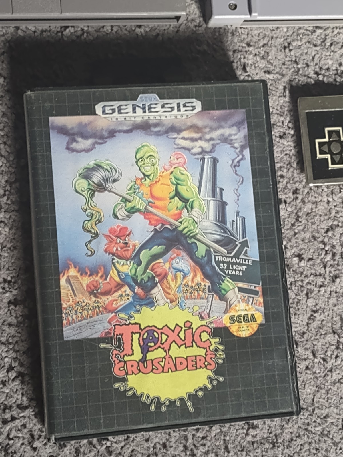 Retro Game’s Mix Lot 11. And Nintendo Belt Buckle.