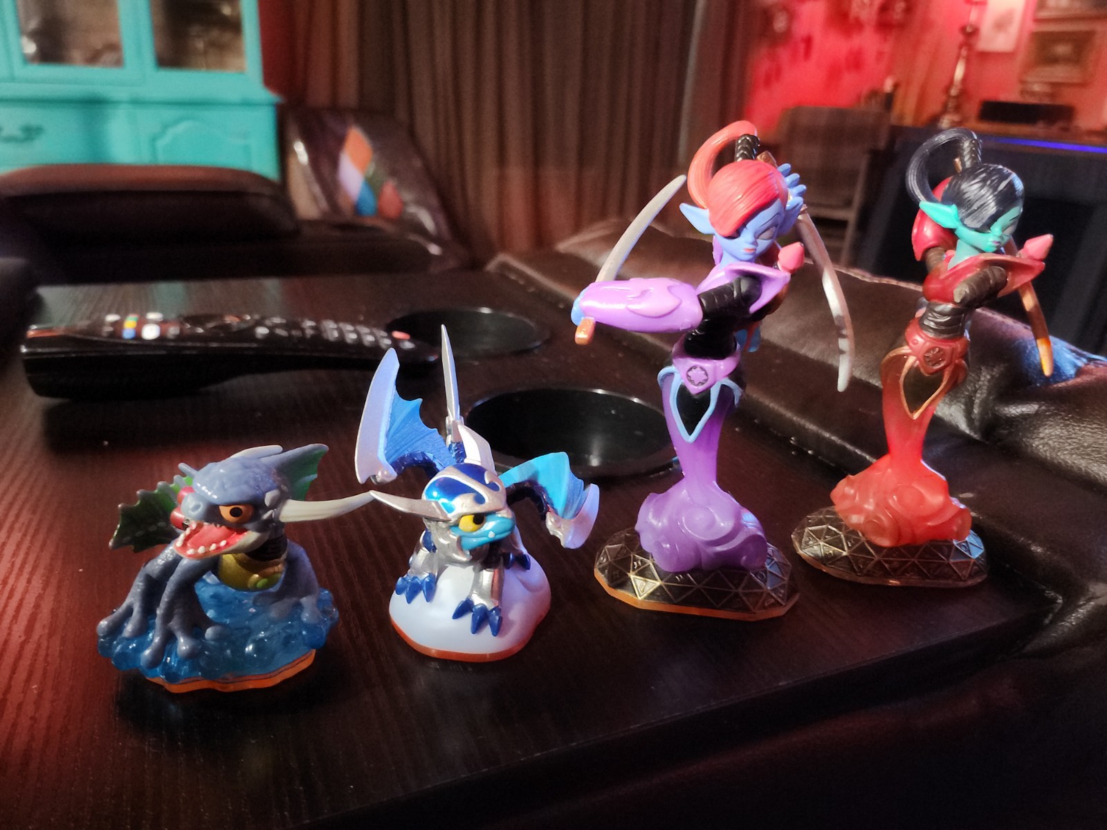 Skylanders Giants: Ninjini & Scarlet Ninjini Character Figures – Lot of 4 *