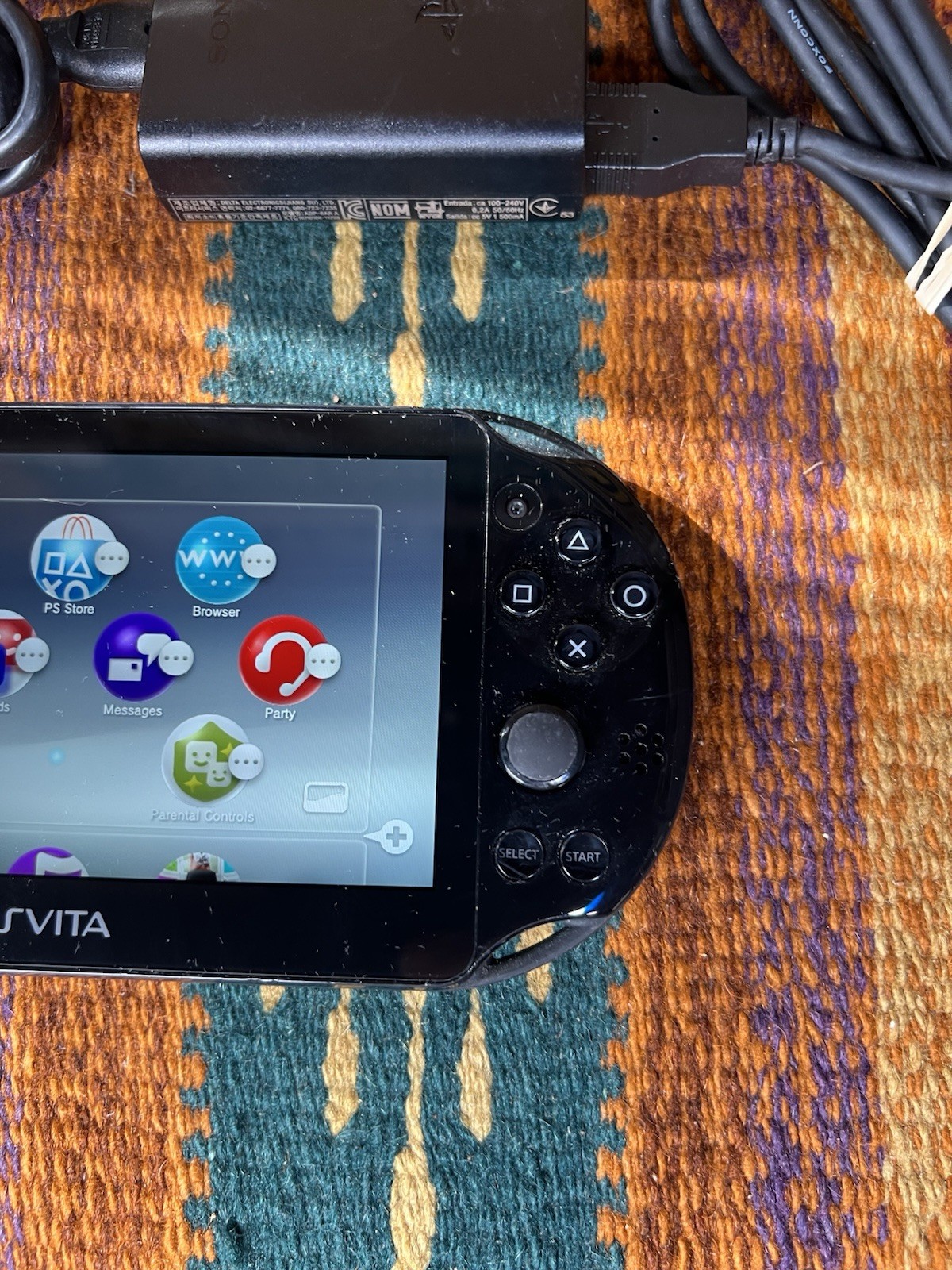 Sony PlayStation Vita Slim PS VITA Console PCH-2001 Black W/ Charger & Game