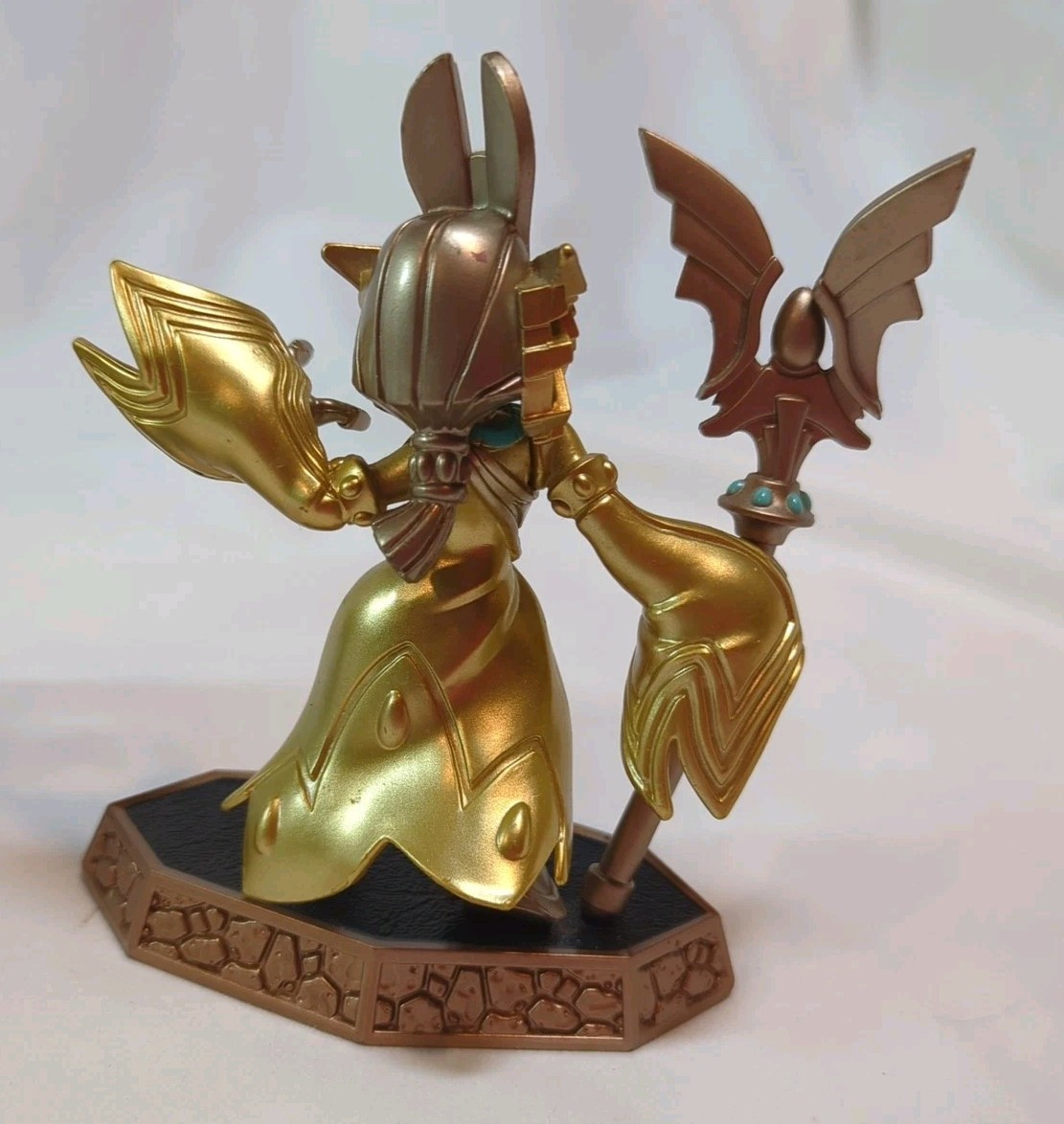 Activision Skylanders Giants Figures Lot 4 Robot Dragon Penguin Girl Empire