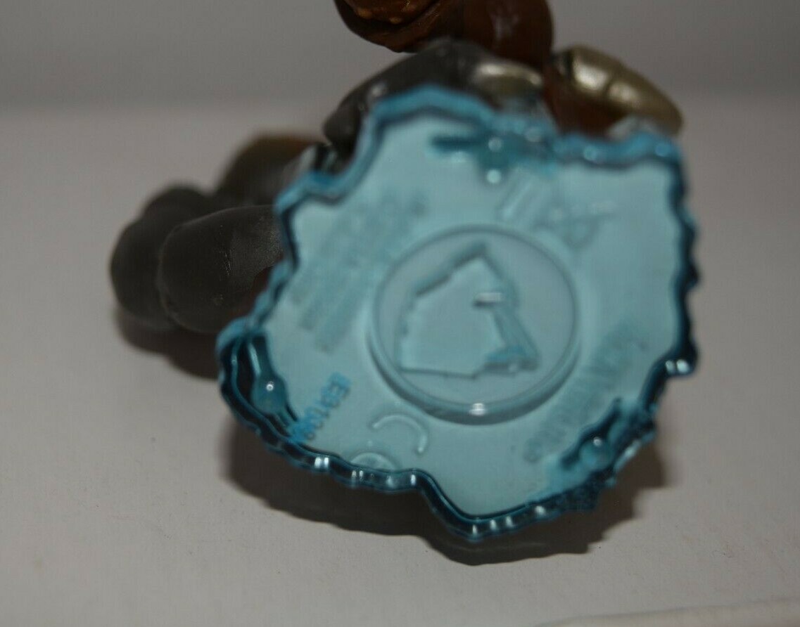 SKYLANDERS CHARACTERS – SCORP