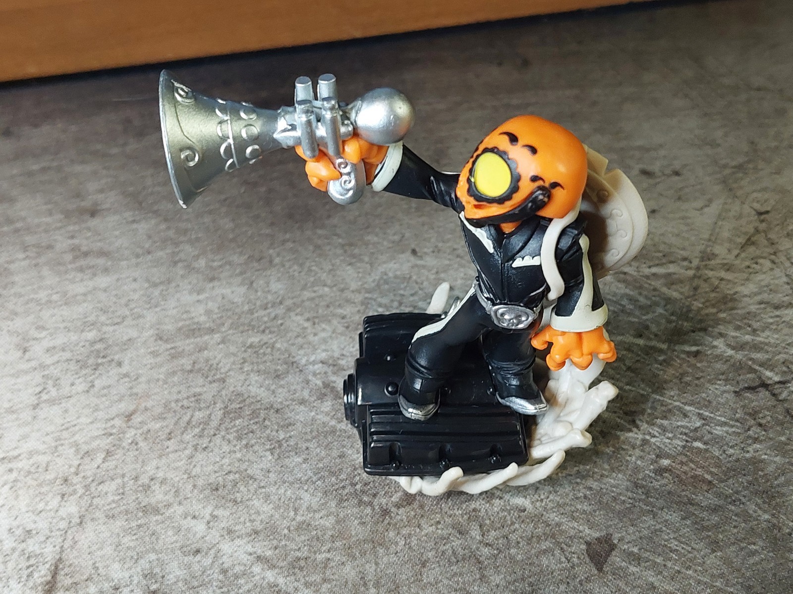 Skylanders SuperChargers: Frightful Fiesta Silver Gun Variant 87528888