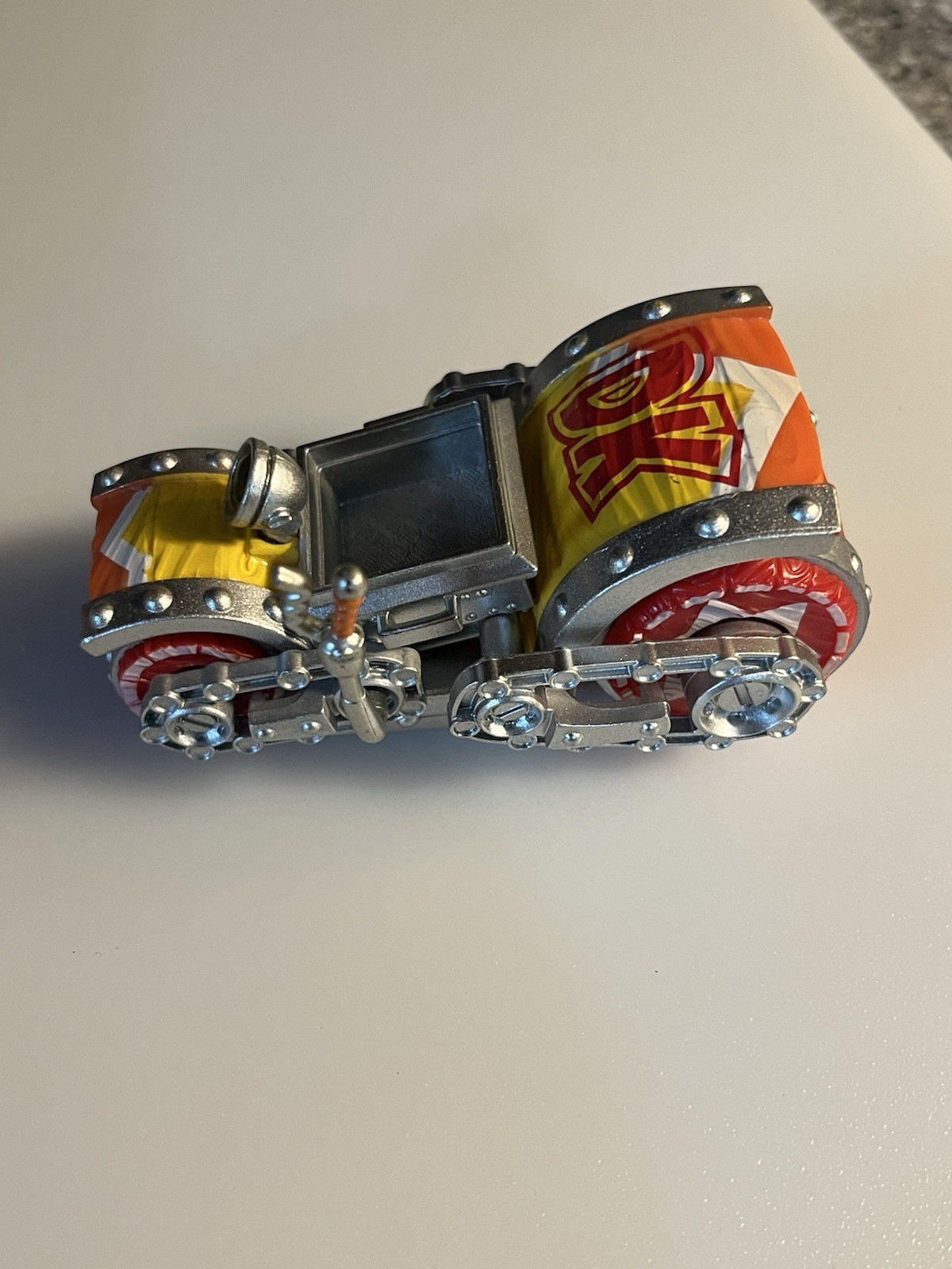 Skylanders Turbo Charged Donkey Kong &Barrel Blaster Racing Car 87514888 & 87572