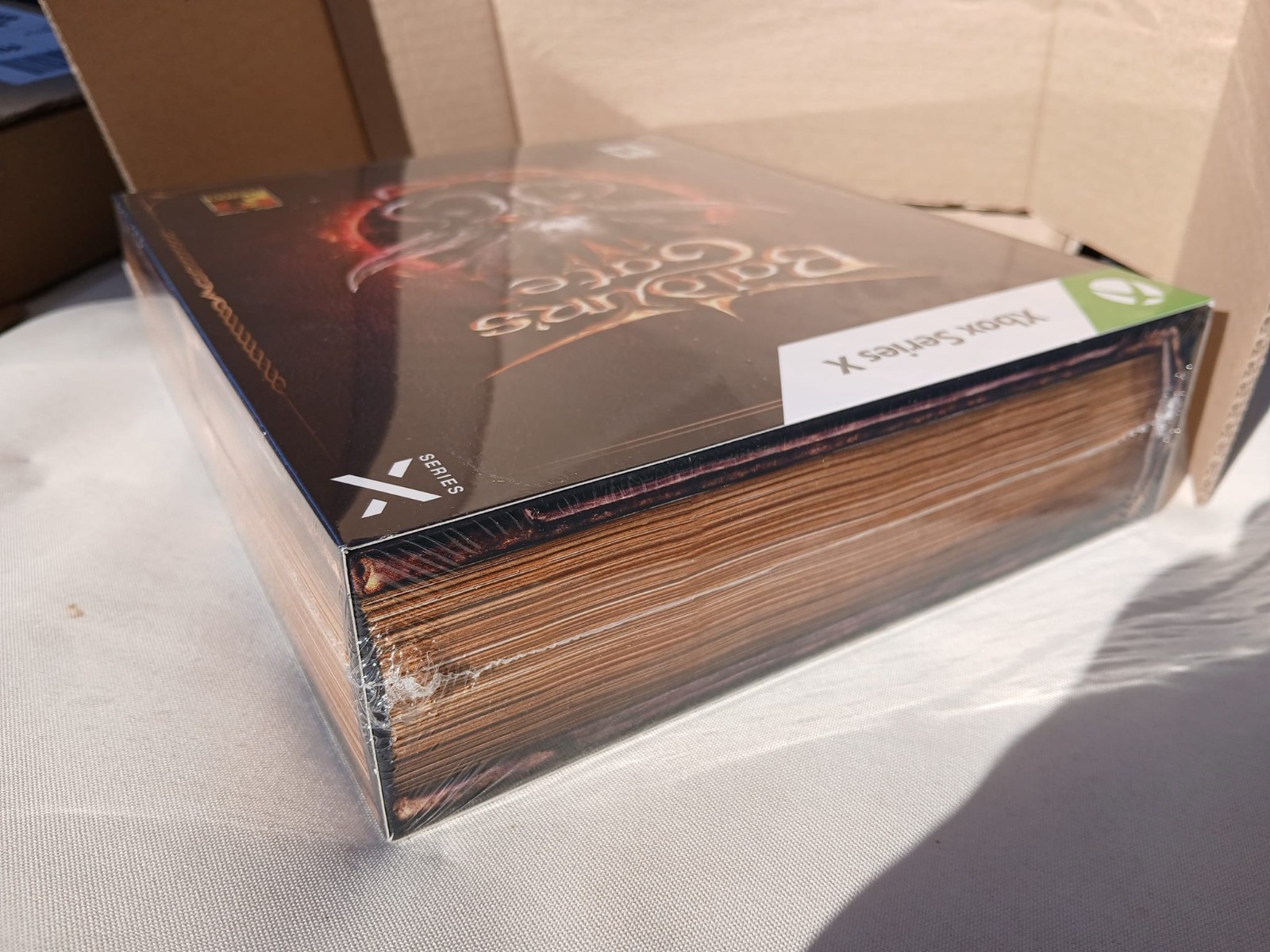 Baldur’s Gate 3 Physical Deluxe Edition Big-Box Limited Exclusive English – Xbox