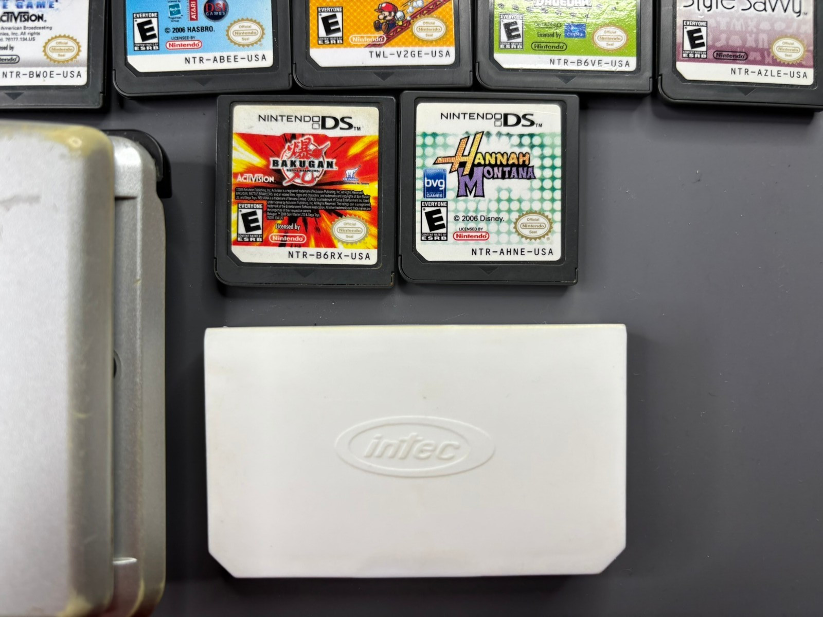 Original DS (FAT) 33 Game Bundle and Console