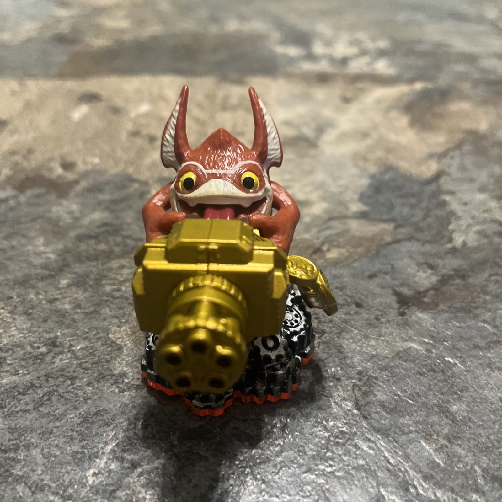 Skylanders Trigger Happy (Series 2) Activision Figure T3