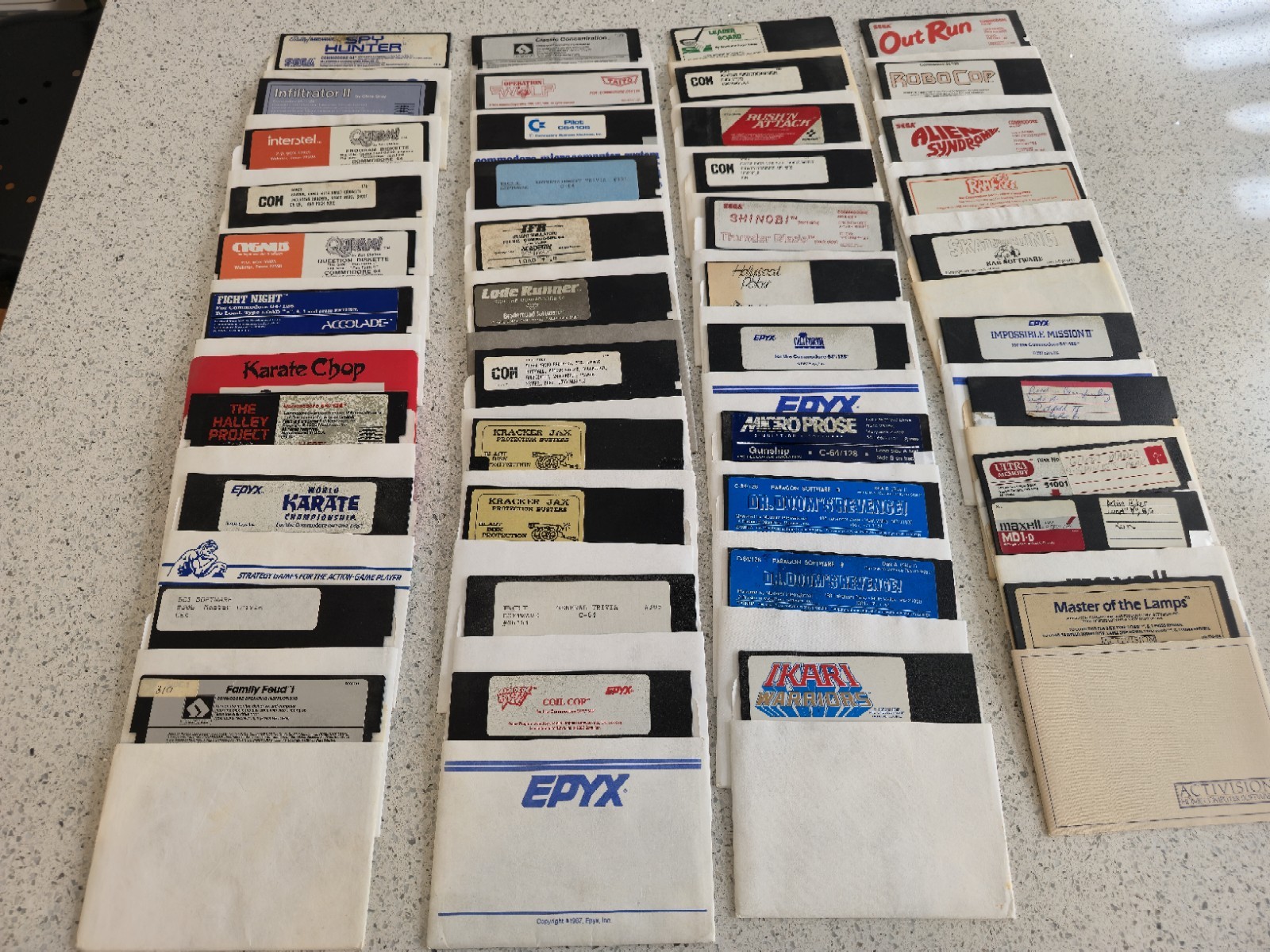 Commodore 64 Games | Bulk Lot | 5.25″ Disks | Qty 43 Disks | + Case 1980s 1990s