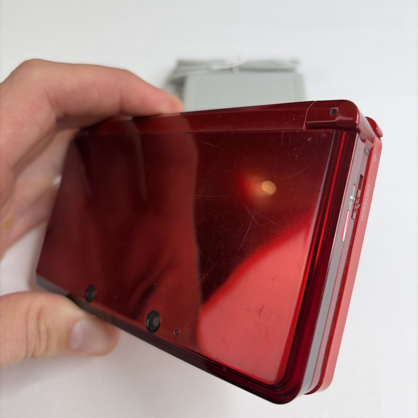Nintendo 3DS System – Red Region USA, Charger US Model