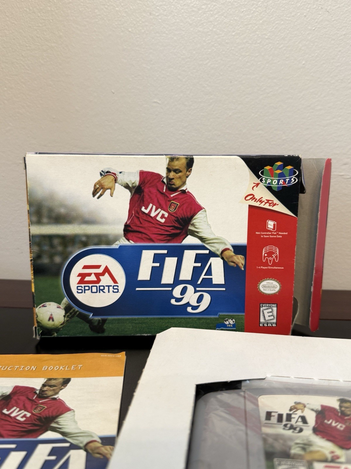 FIFA 99 Soccer Nintendo 64 N64 Complete In Box CIB Authentic With Manual Tested
