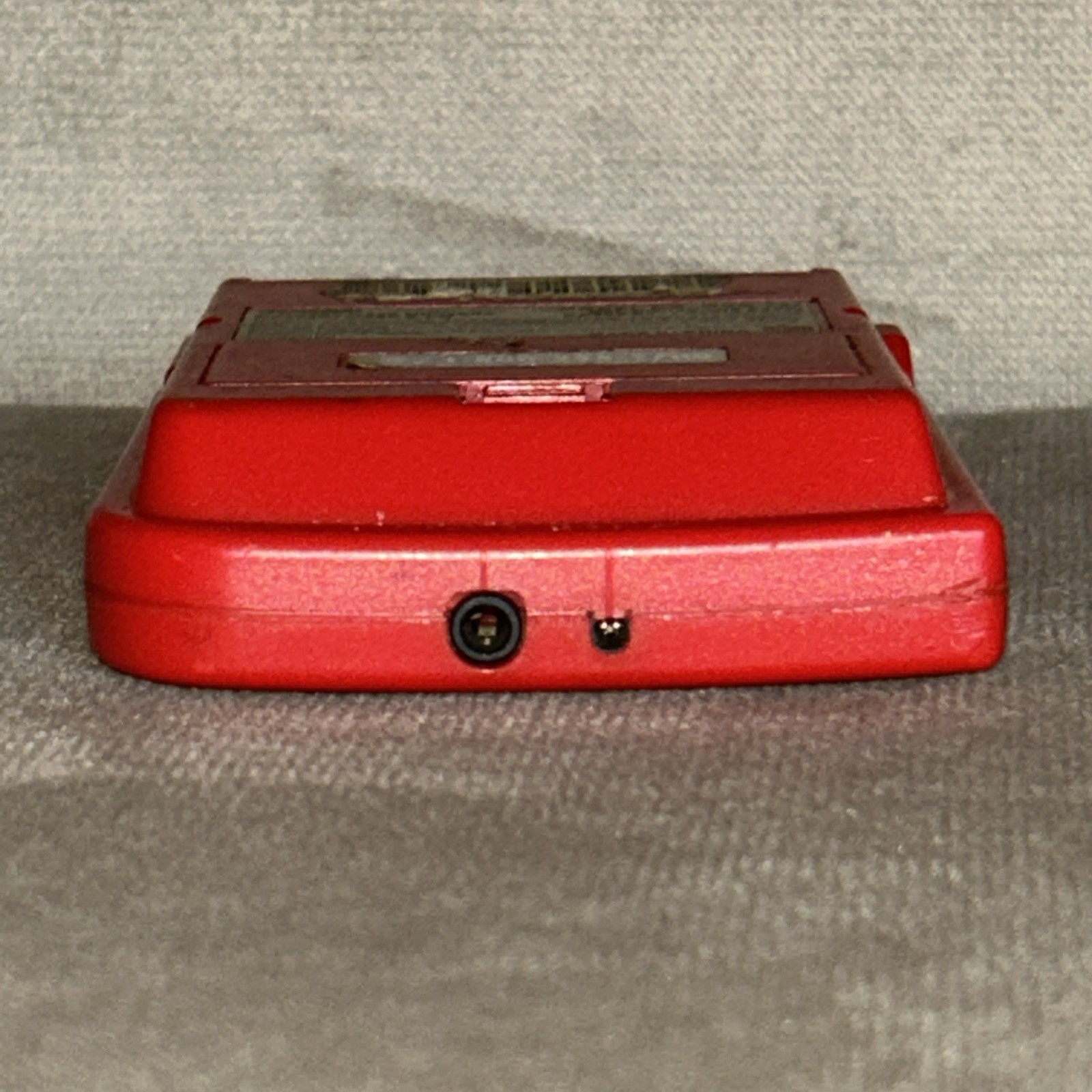 Nintendo Game Boy Pocket – Red (Turns On) AND Pokémon Blastoise case for it !!