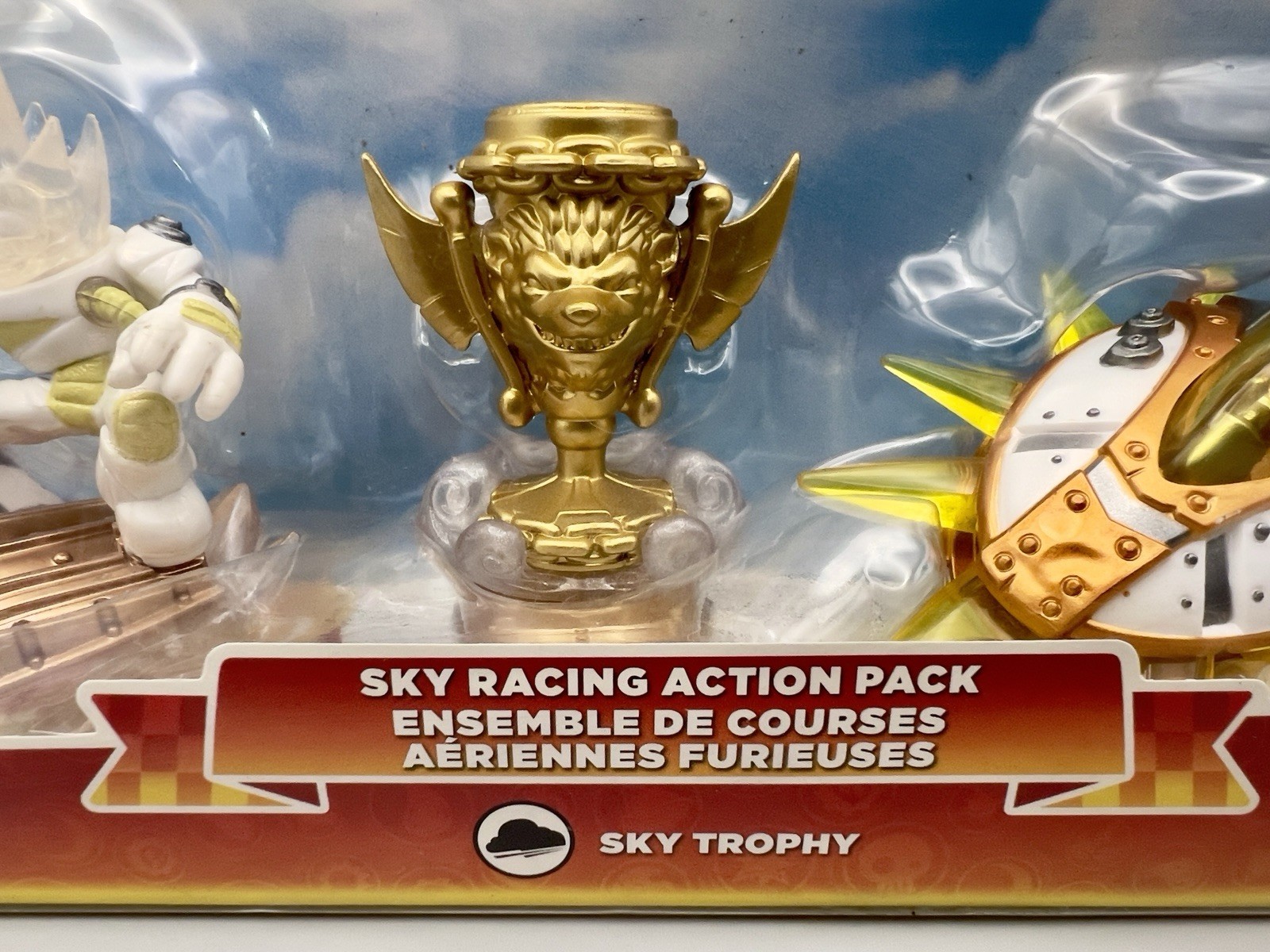 Skylanders SuperChargers Sky Racing Action Pack Astroblast Sun Runner Trophy NEW