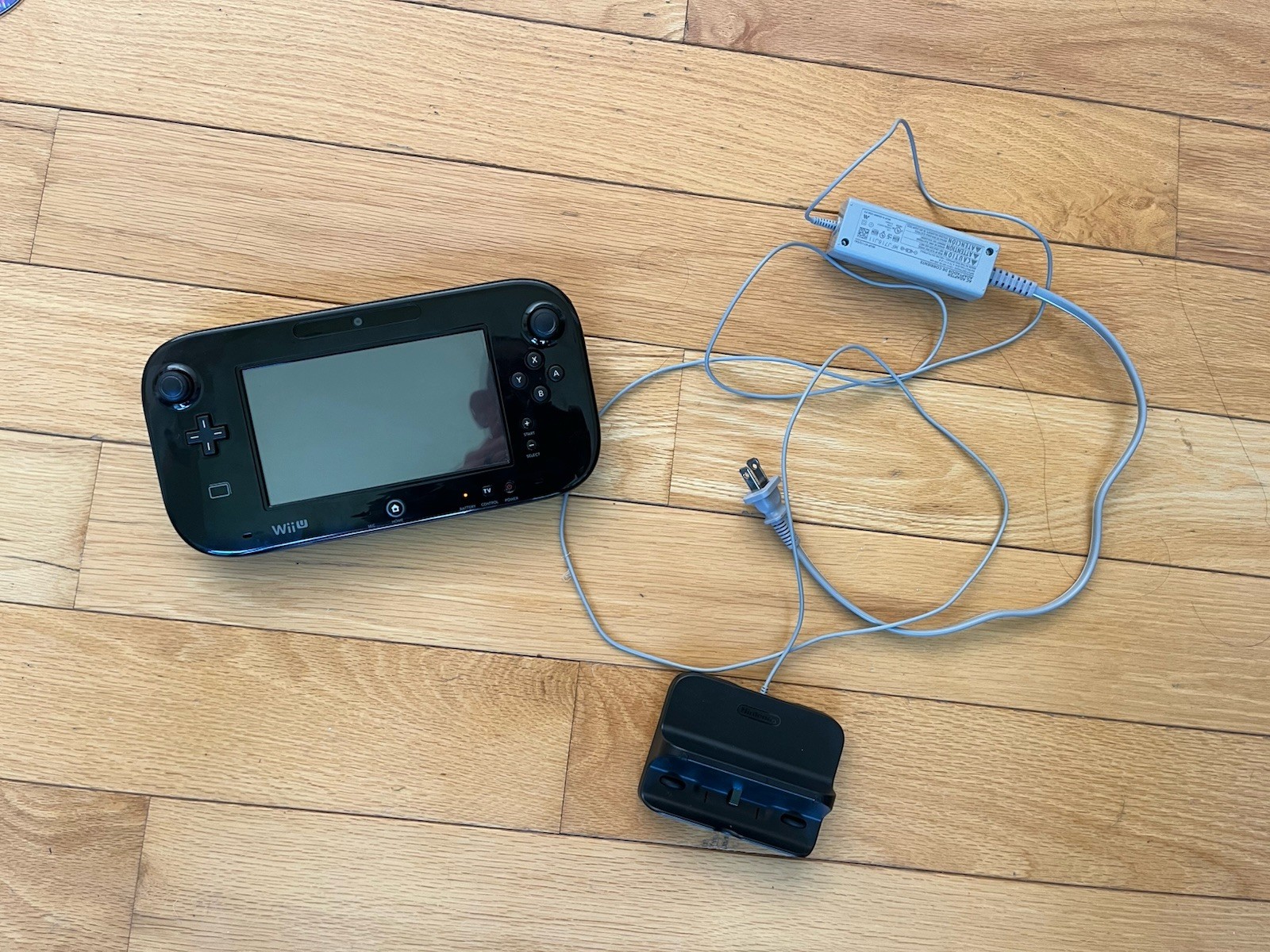 Broken Wii U Gamepad Controller Only – Black WUP-010 For Parts Or Repair