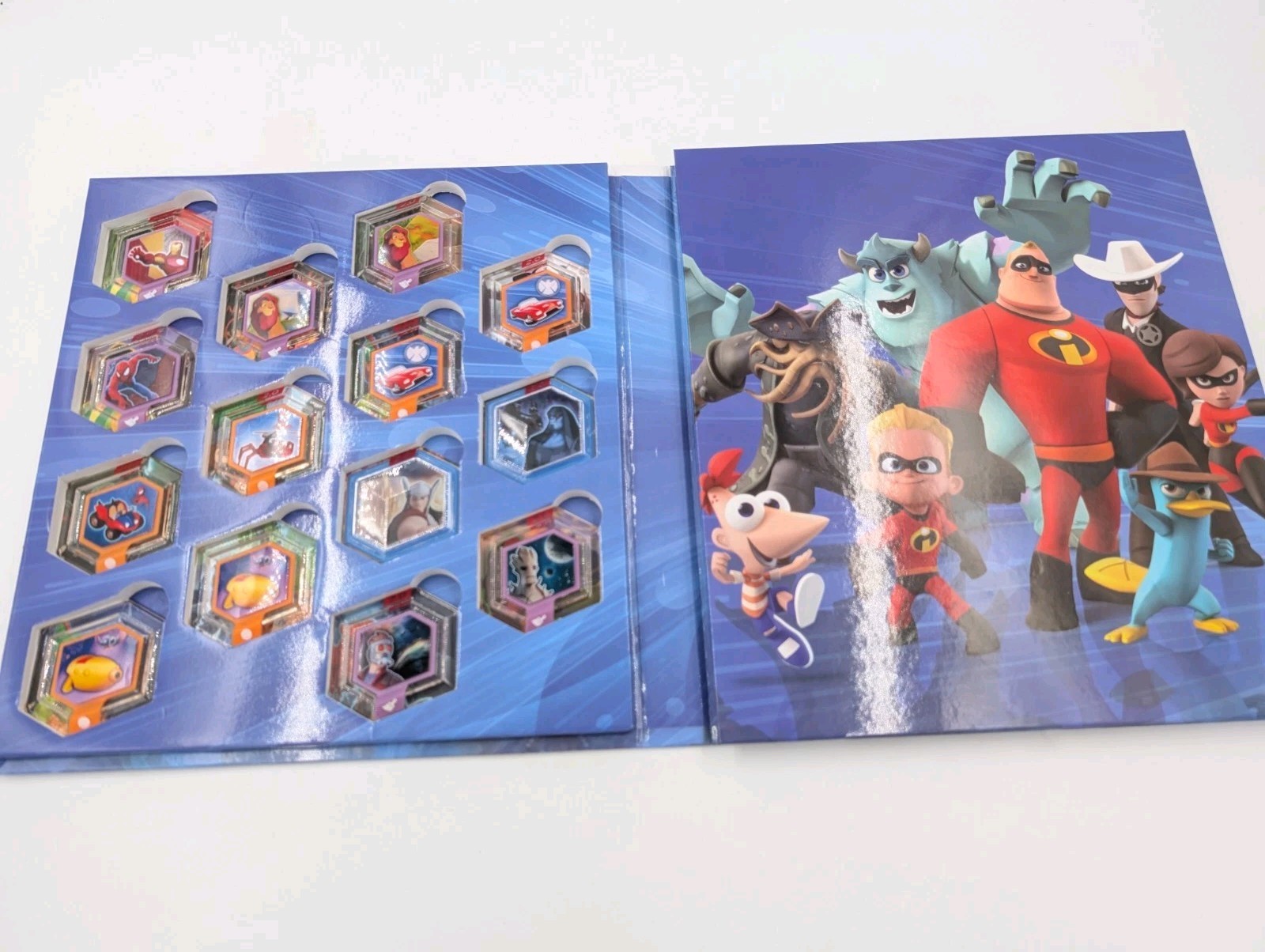 Lot Of 37 Disney Infinity Power Discs 2.0 With Storage Case (260147)