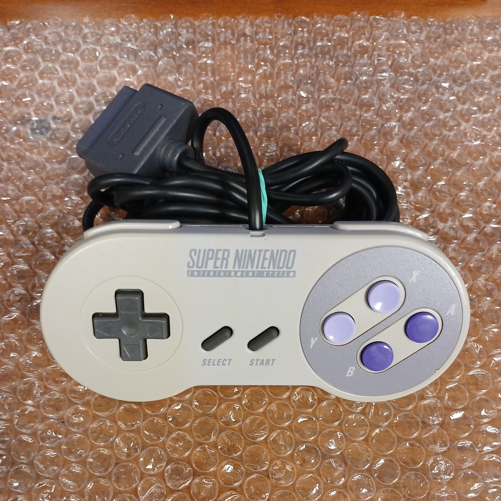 Super Nintendo SNES Console w/ Controller, AV, power supply Tested & working