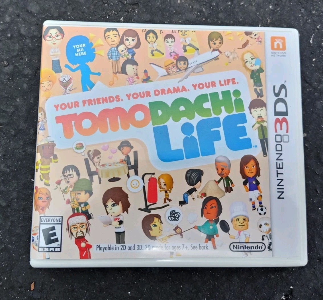 Nintendo Tomodachi Life for Nintendo 3DS w/ Case, Manual & Cartridge Free Ship