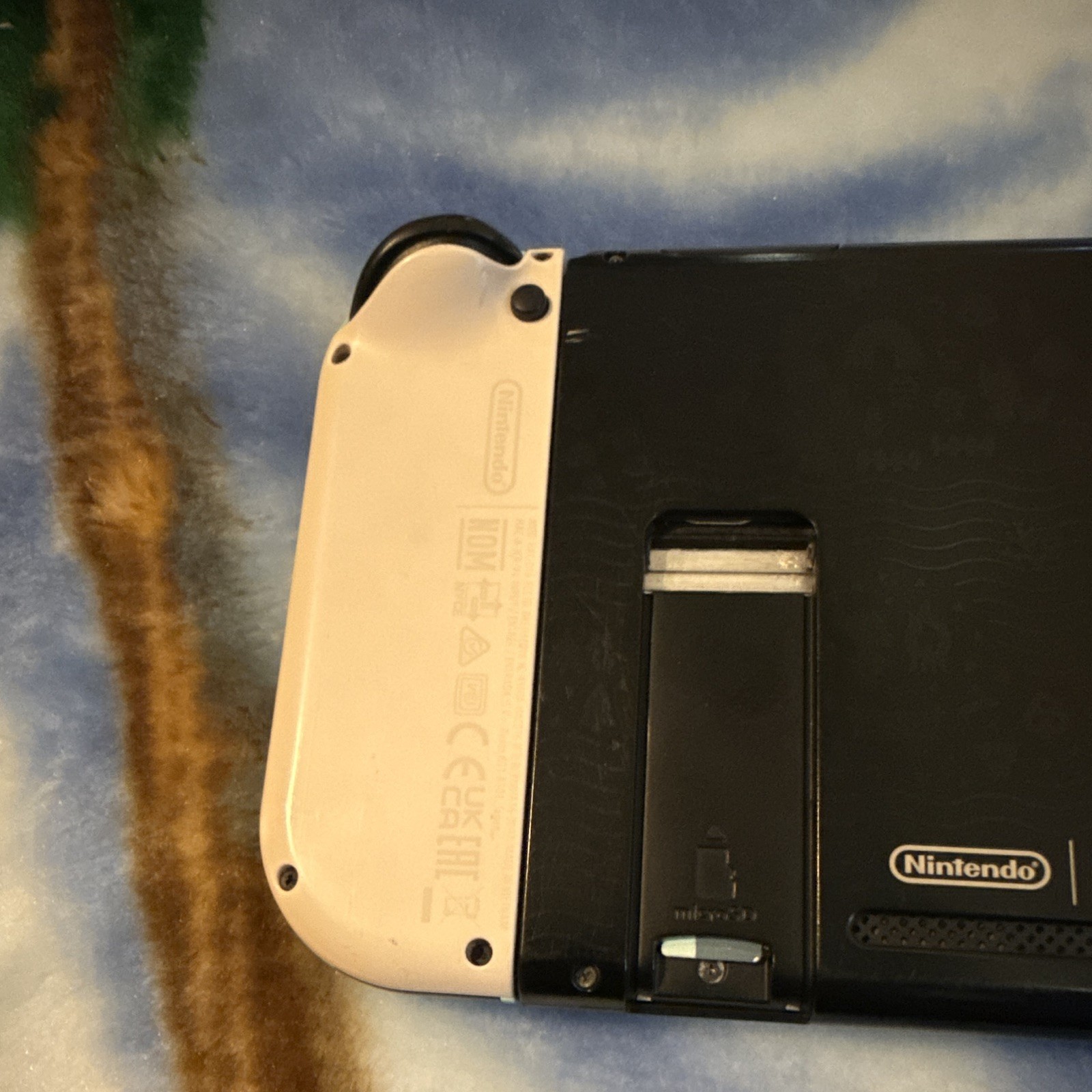 Nintendo Switch Console w/ Blue Joy-Cons, 2 Game Cards & Zelda Carrying Case