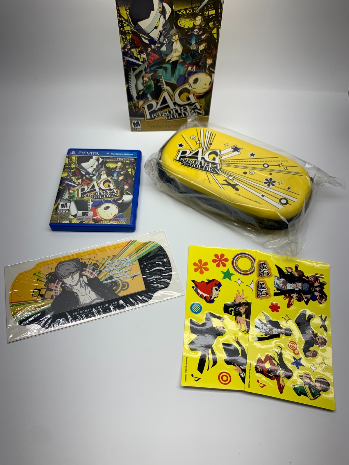 Persona 4 Golden SOLID GOLD Premium Edition • PlayStation Vita • COMPLETE CIB