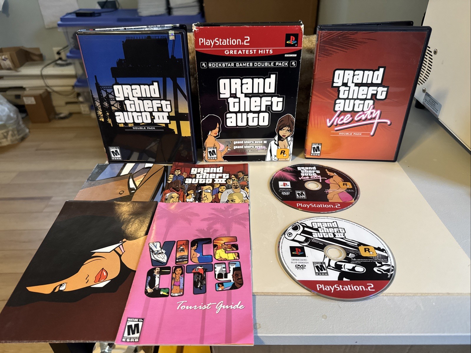 Grand Theft Auto DP GH (PS2) Tested. CIB. Outer Cover Is Worn, Otherwise Clean!