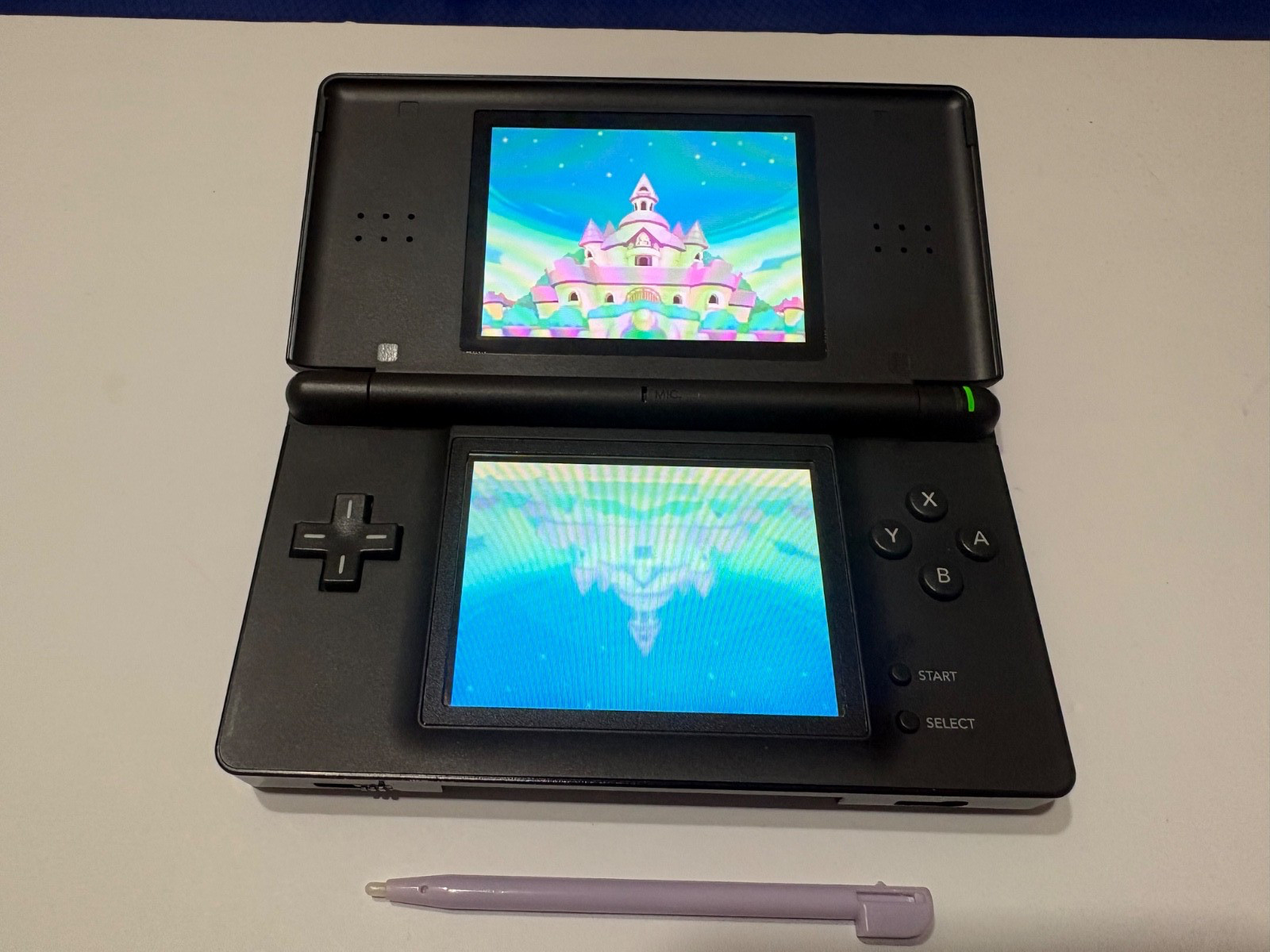 Nintendo DS Lite Handheld System – Onyx Black tested and working