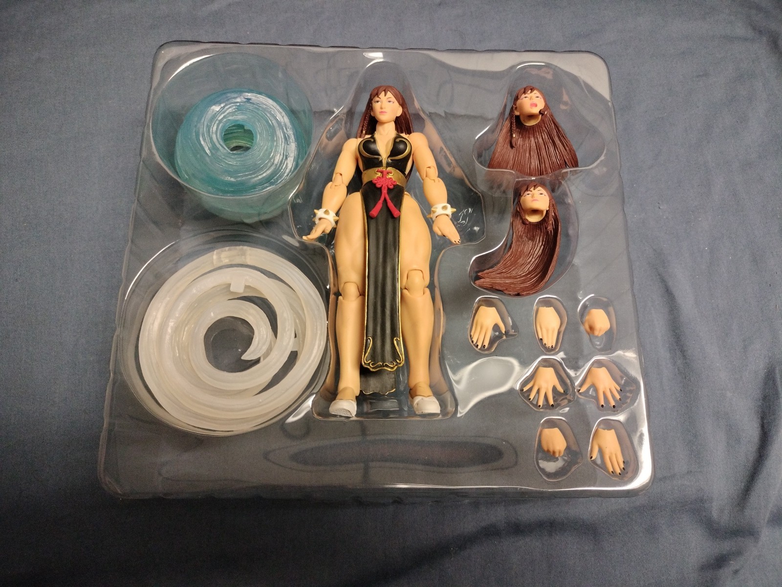 Black Cheongsam Chun-Li Action Figure (Street Fighter V, Storm Collectibles)