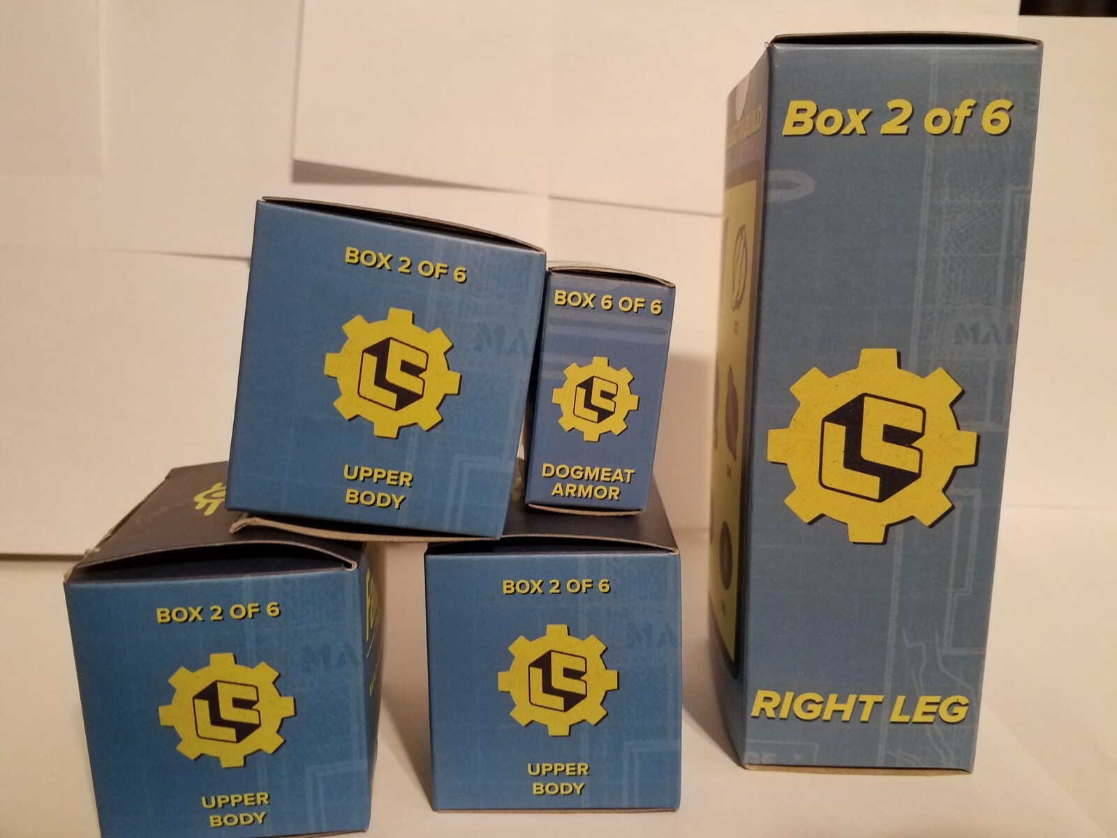 FALLOUT Loot Crate LIBERTY PRIME build-a-figures NIB Armor Dog Meat 2 6