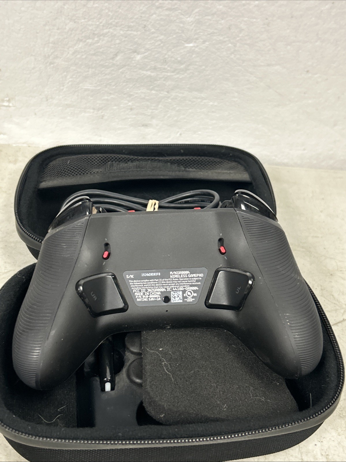 Astro C40 Wireless Controller + Case + Thumbpads + Cable Black GR0004 / Tested