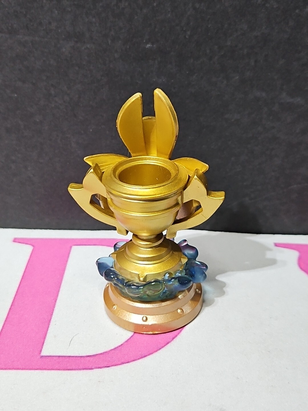 Sea Trophy Golden Queen Skylanders SuperChargers Collectible Figure
