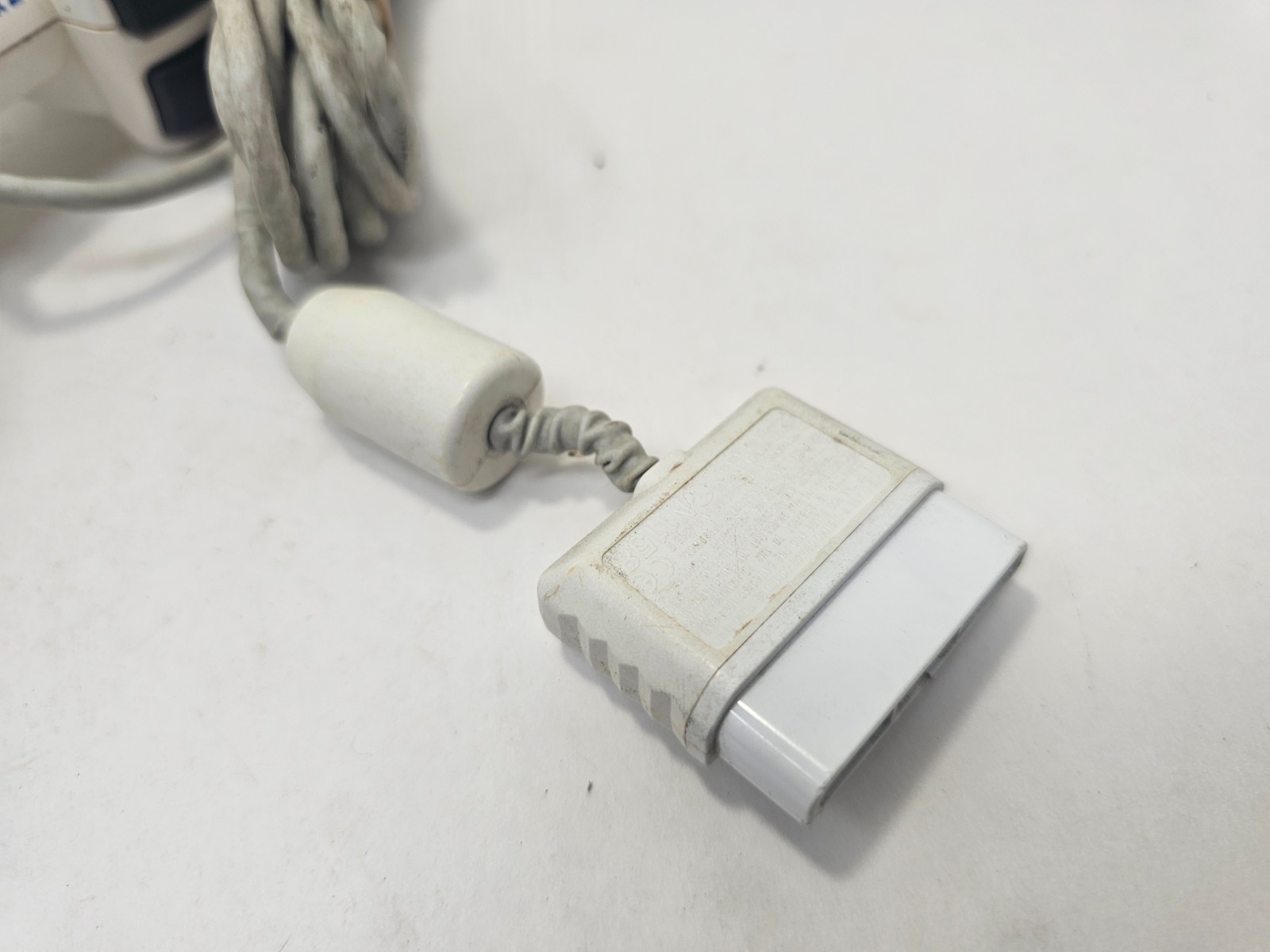 Sony PlayStation 2 PS2 DualShock 2 Wired Controller Ceramic White OEM SCPH-10010