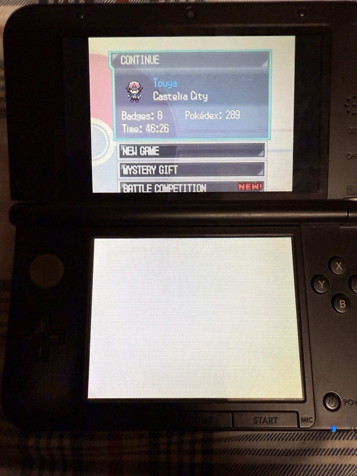 Pokemon Black and White, AUTHENTIC & TESTED. Has Case, Cart & manual In Picture