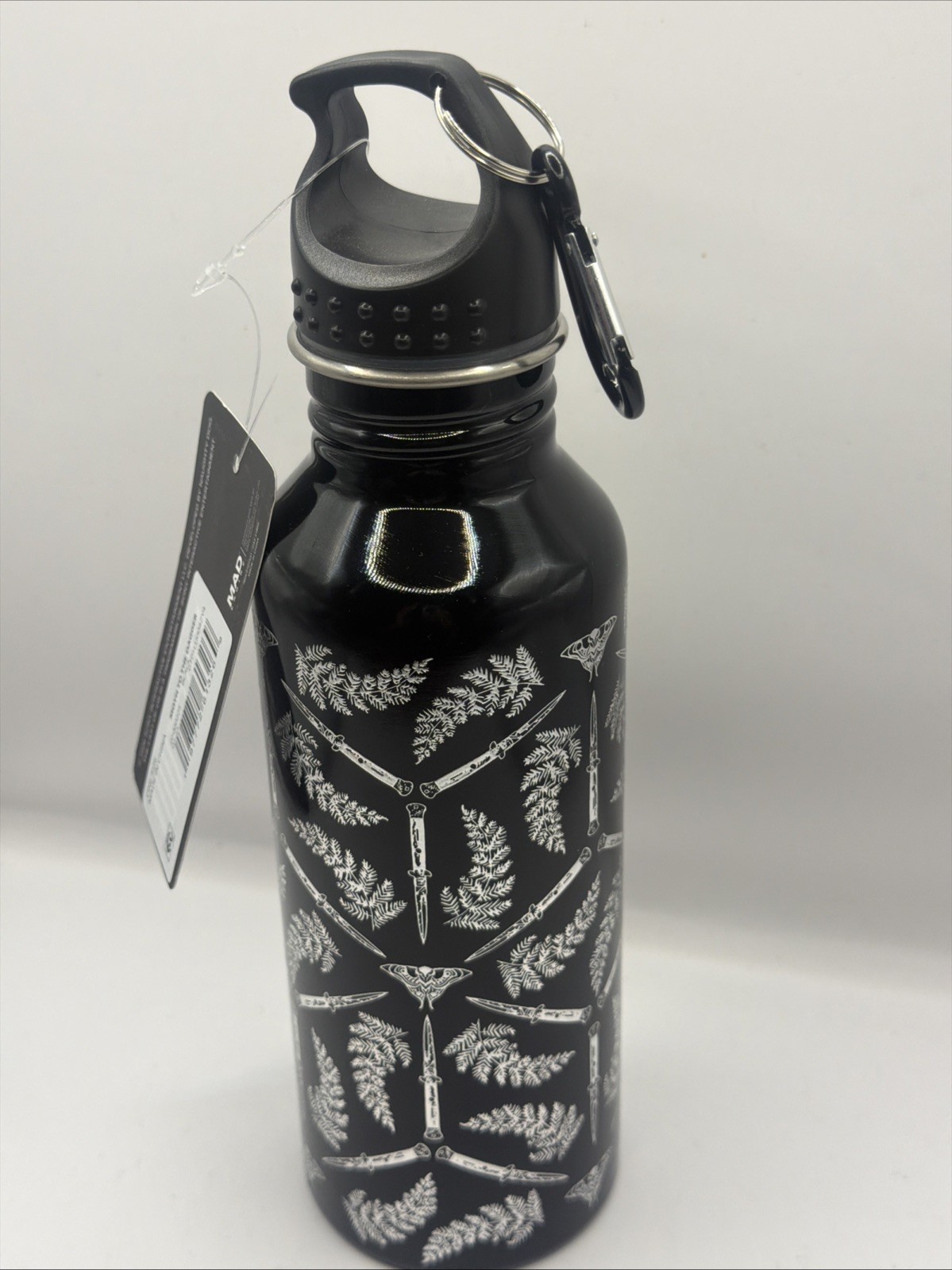 THE LAST OF US 18 Oz Black & Silver Water Bottle w/Carabiner – Brand NEW
