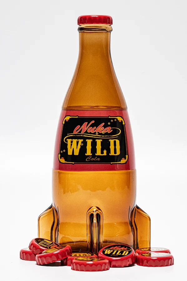 Fallout Nuka Cola Wild Glass Rocket Bottle & 10 Bottle Caps Replica NEW
