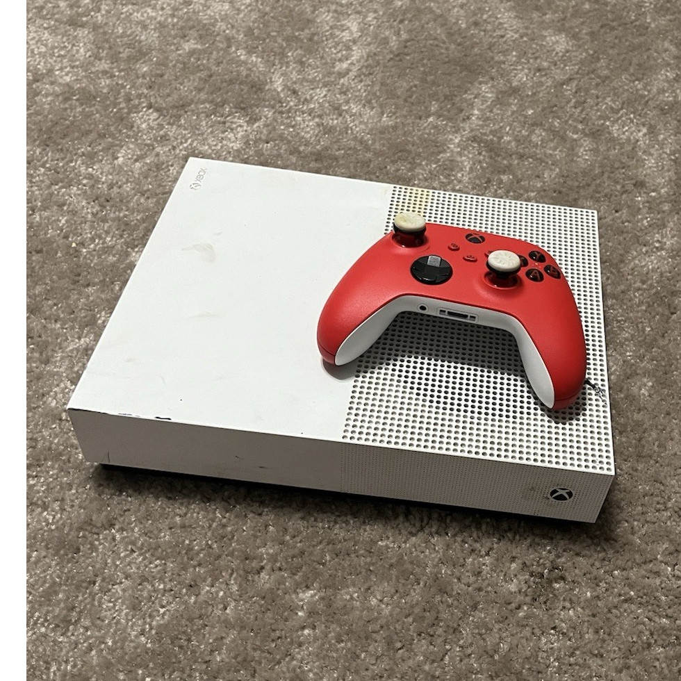 Microsoft Xbox One S All-Digital Edition 1TB 4K White w/ Red Controller 1681