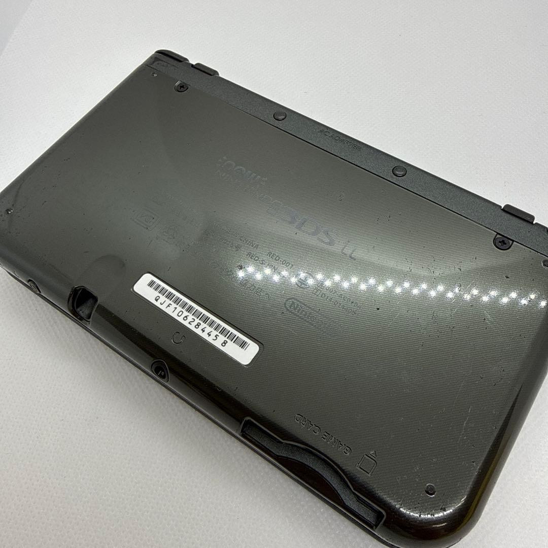 Nintendo New 3DS LL XL Black Handheld Console Japan Region Locked SD Card 0293