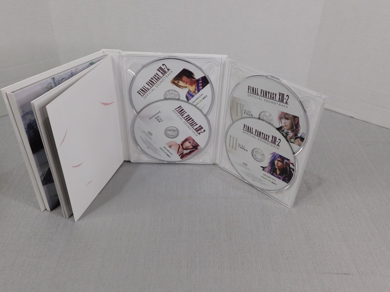 Final Fantasy XIII-2 Collector’s Edition (PlayStation 3) Complete – Authentic