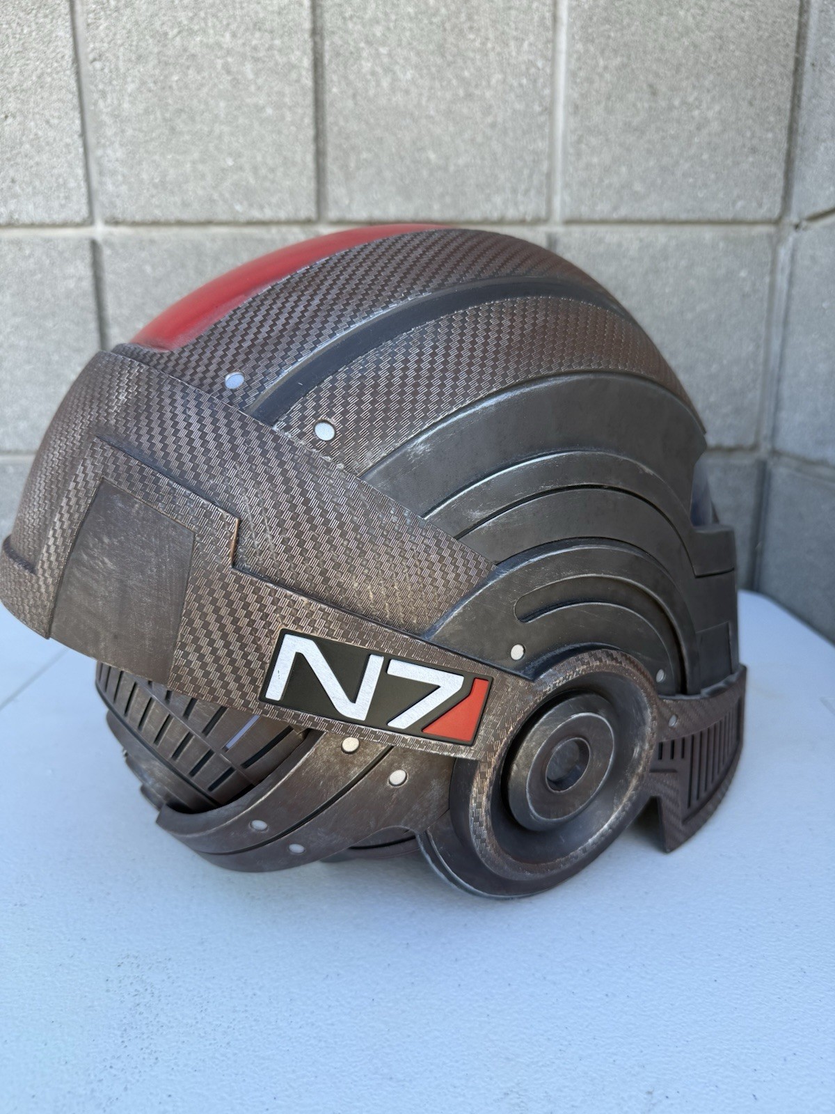 MASS EFFECT LEGENDARY CACHE N7 Helmet (NO BOX – NO GAME)