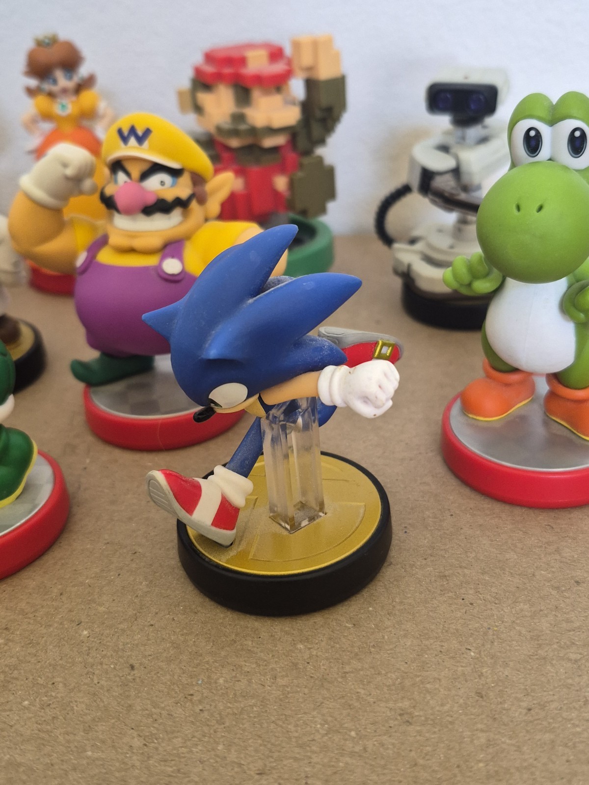 Nintendo Sega Amiibo Lot 12 Figures Dr Mario yoshi Duck Hunt Sonic Authentic