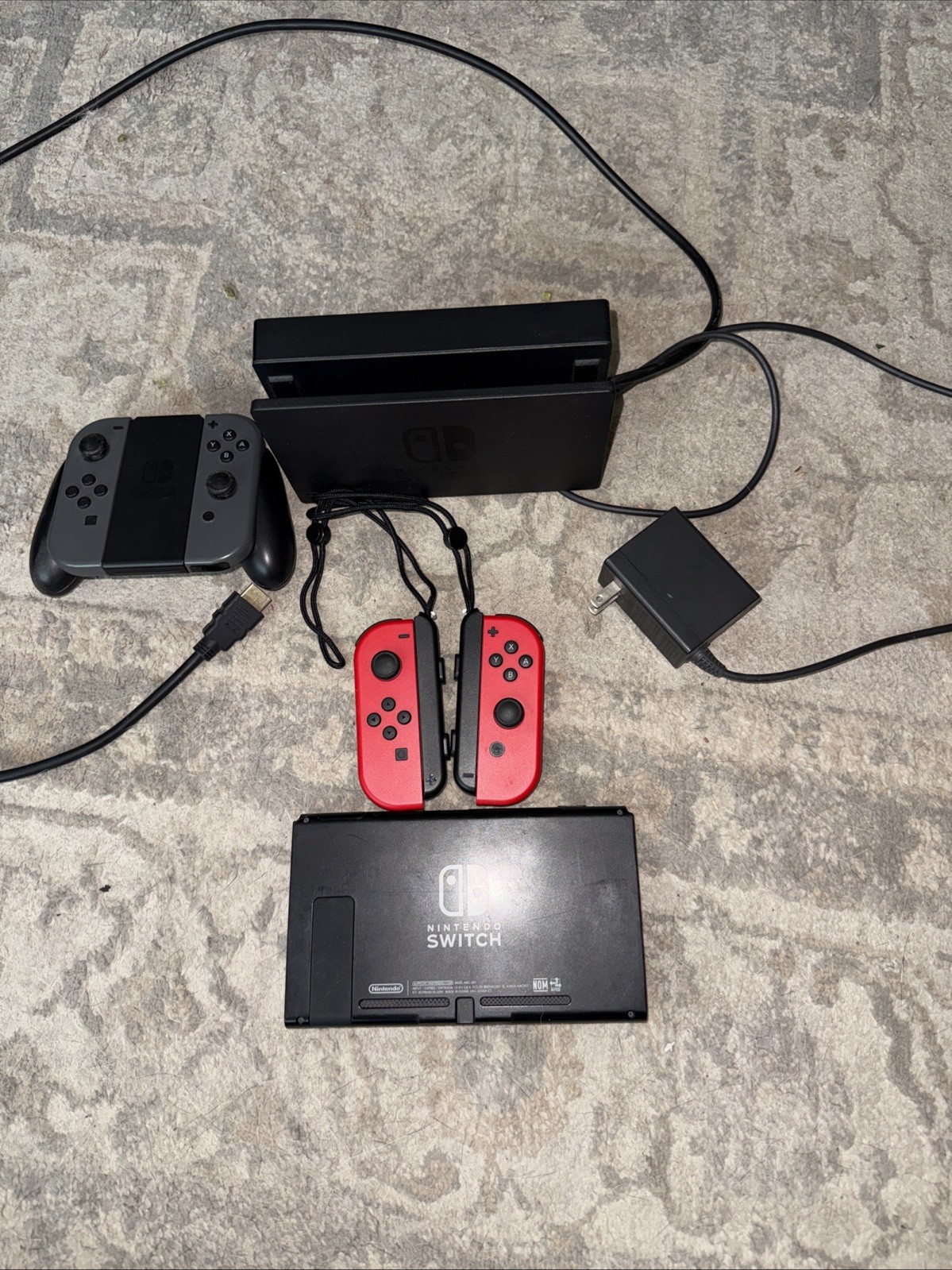 Nintendo Switch 32GB Console with Gray Joy‑Con, Red Joy-Con, Tested And Works