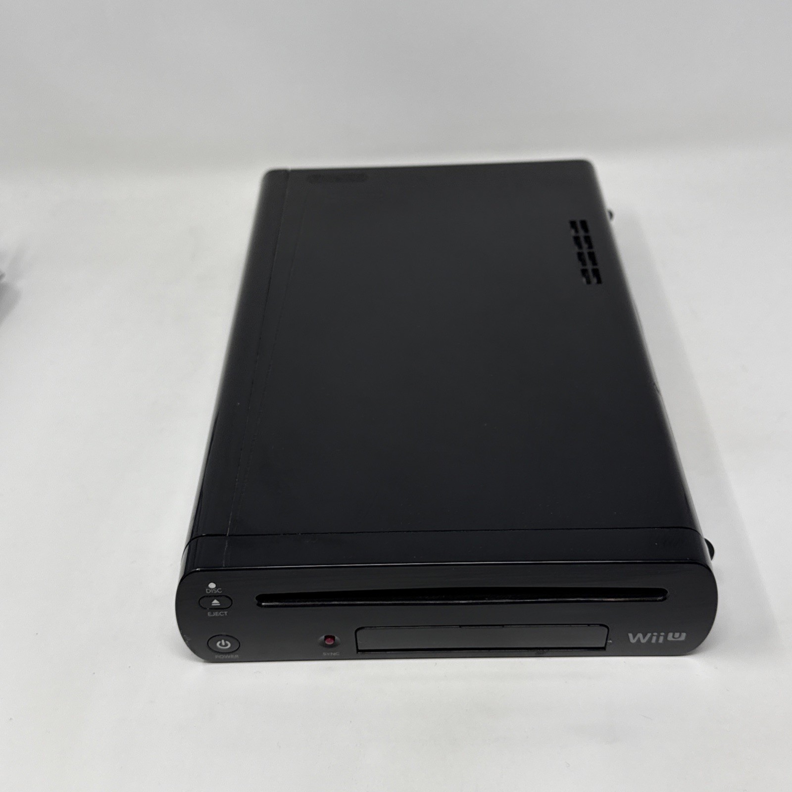 Nintendo Wii U 32GB Console Complete Bundle Deluxe Black and Gamepad Tested